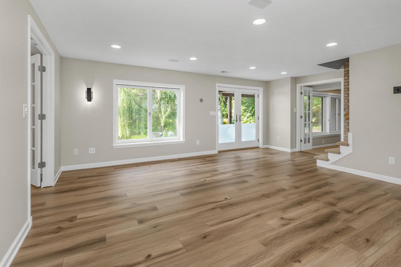 View of Residential at 700 Arbogast Street, Shoreview MN 55126, Shoreview (26 of 70) - Mike Wilen | Minnesota Team Real Estate