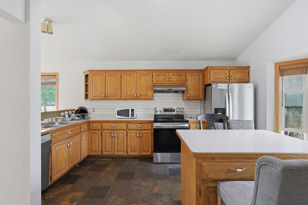 View of Residential at 17373 Glencoe Avenue, Lakeville MN 55044, Lakeville (4 of 32) - Mike Wilen | Minnesota Team Real Estate