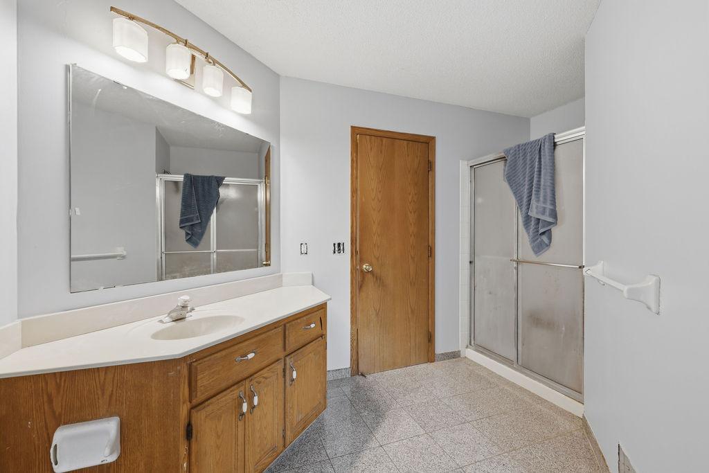 View of Residential at 17373 Glencoe Avenue, Lakeville MN 55044, Lakeville (17 of 32) - Mike Wilen | Minnesota Team Real Estate
