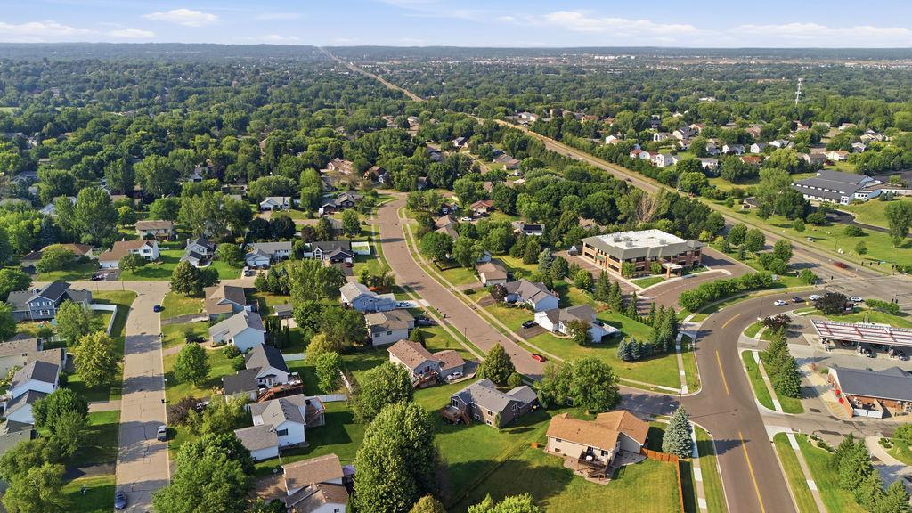 View of Residential at 17373 Glencoe Avenue, Lakeville MN 55044, Lakeville (27 of 32) - Mike Wilen | Minnesota Team Real Estate