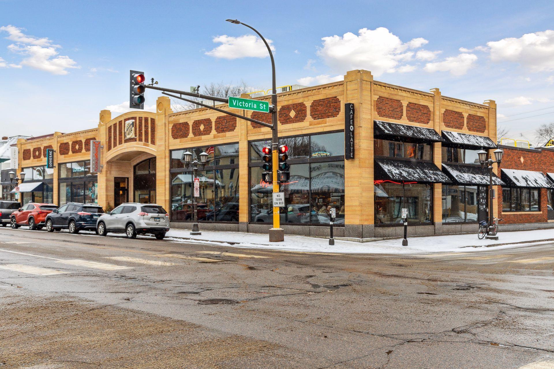 View of Residential at 903 Goodrich Avenue #C, Saint Paul MN 55105, Saint Paul (36 of 42) - Mike Wilen | Minnesota Team Real Estate