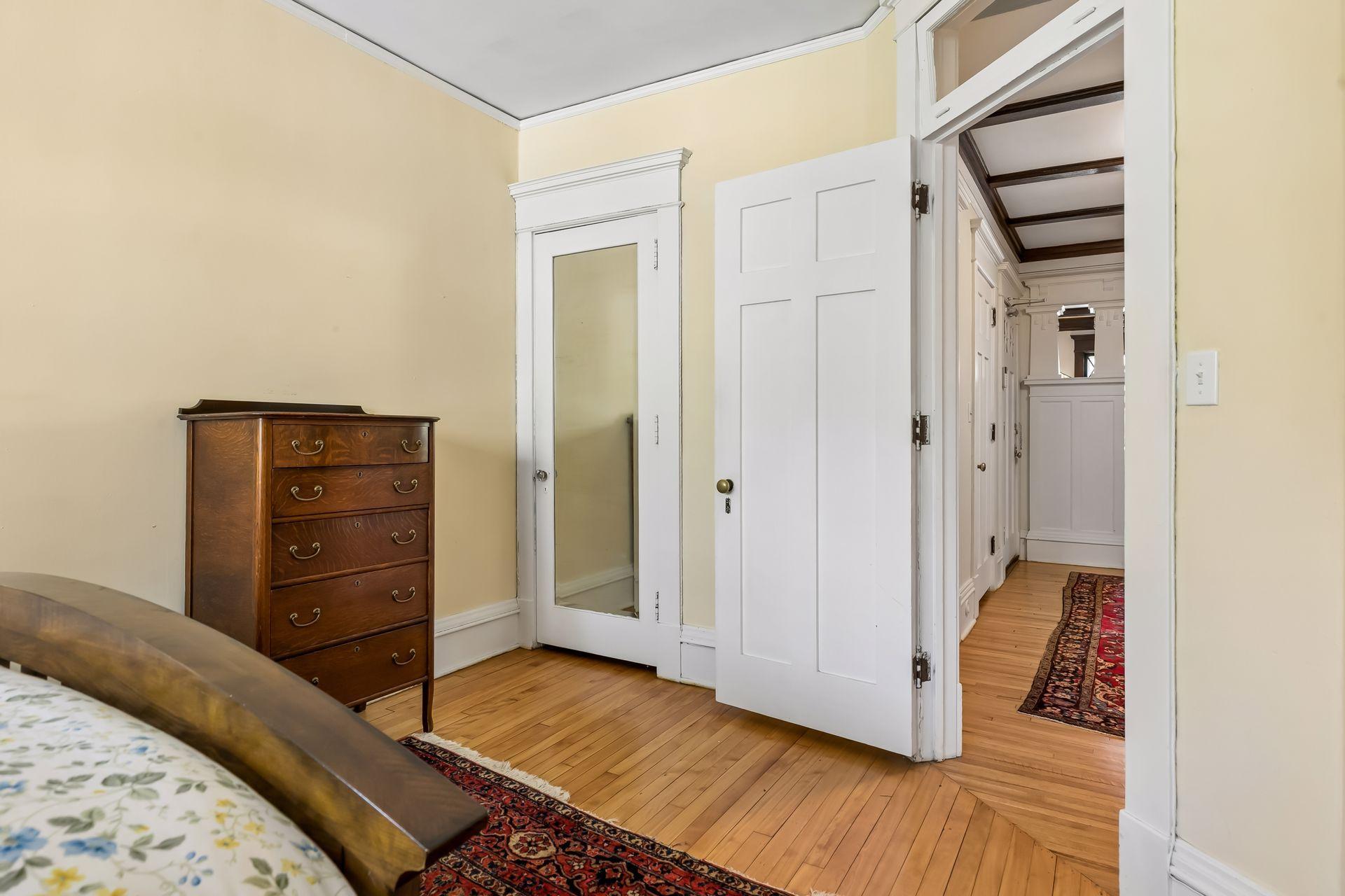 View of Residential at 903 Goodrich Avenue #C, Saint Paul MN 55105, Saint Paul (27 of 42) - Mike Wilen | Minnesota Team Real Estate