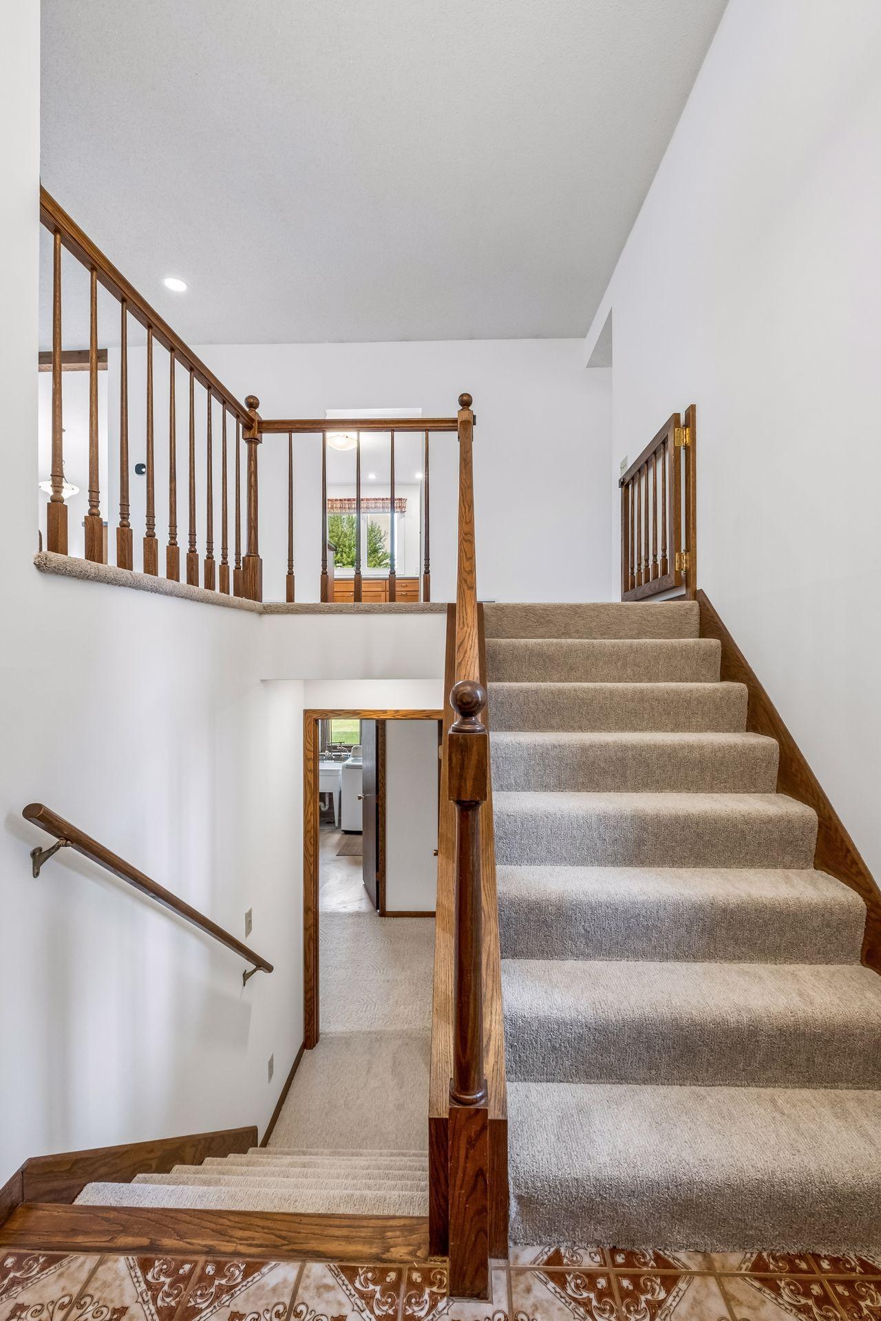View of Residential at 10342 Rhode Island Circle, Bloomington MN 55438, Bloomington (20 of 47) - Mike Wilen | Minnesota Team Real Estate
