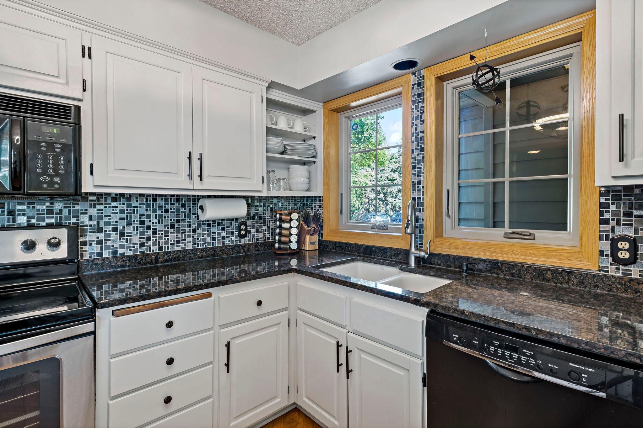 View of Residential at 630 Sullivan Lane, Columbia Heights MN 55421, Columbia Heights (11 of 38) - Mike Wilen | Minnesota Team Real Estate