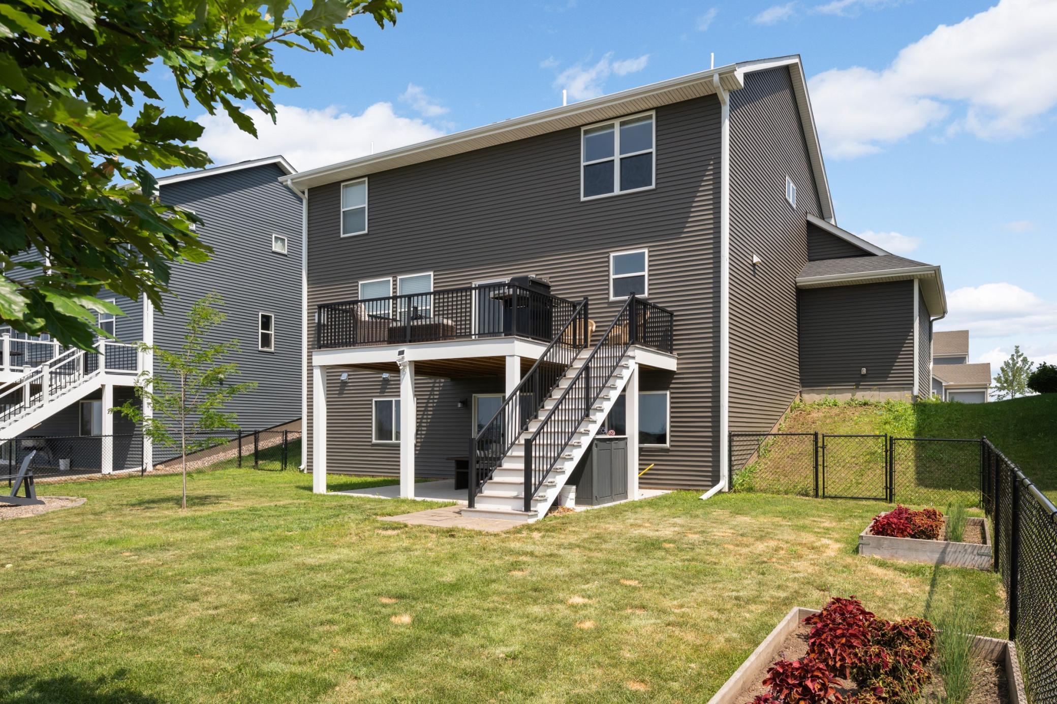 View of Residential at 870 Spancil Hill Drive, Woodbury MN 55129, Woodbury (36 of 40) - Mike Wilen | Minnesota Team Real Estate
