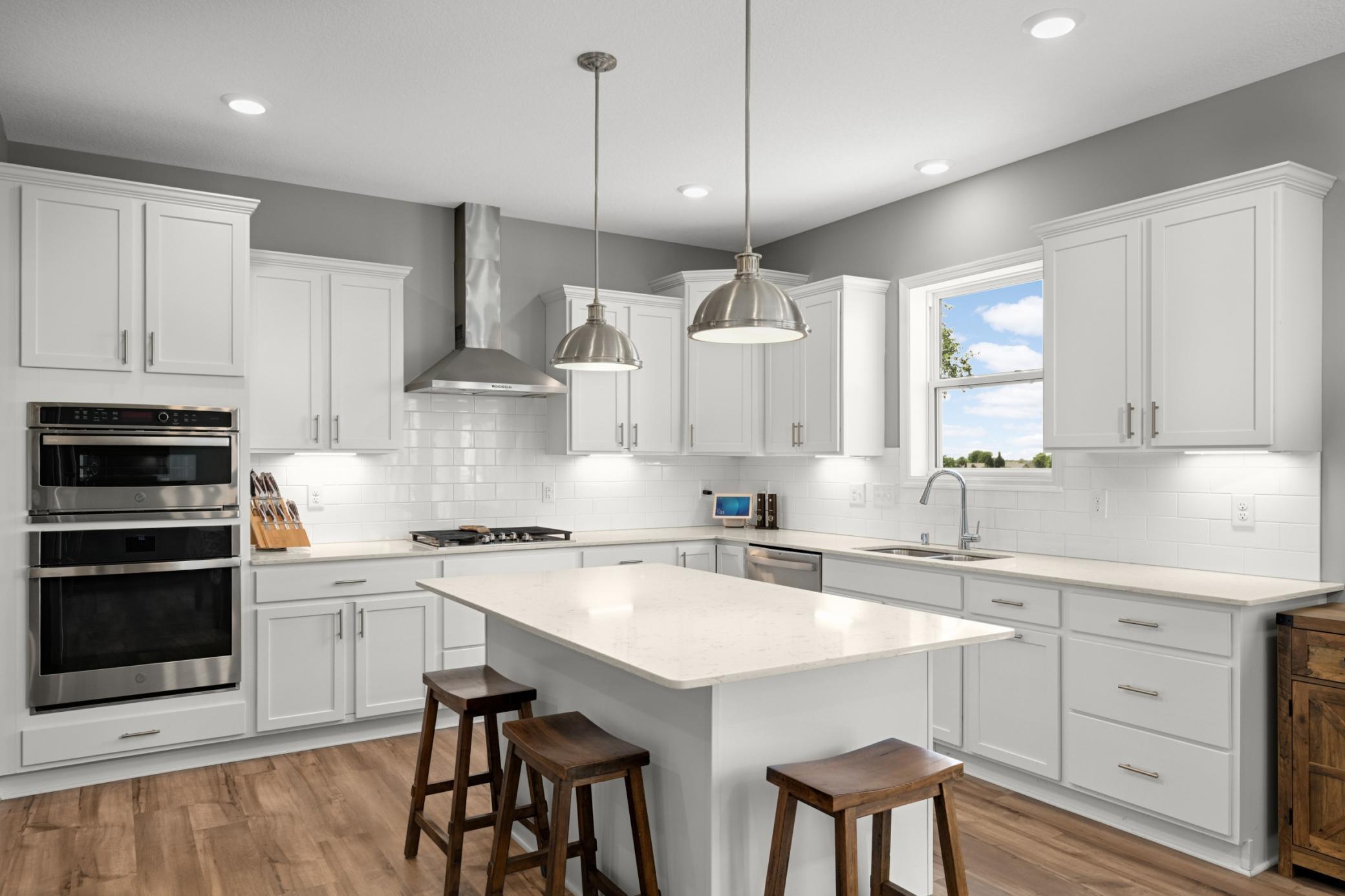View of Residential at 870 Spancil Hill Drive, Woodbury MN 55129, Woodbury (13 of 40) - Mike Wilen | Minnesota Team Real Estate