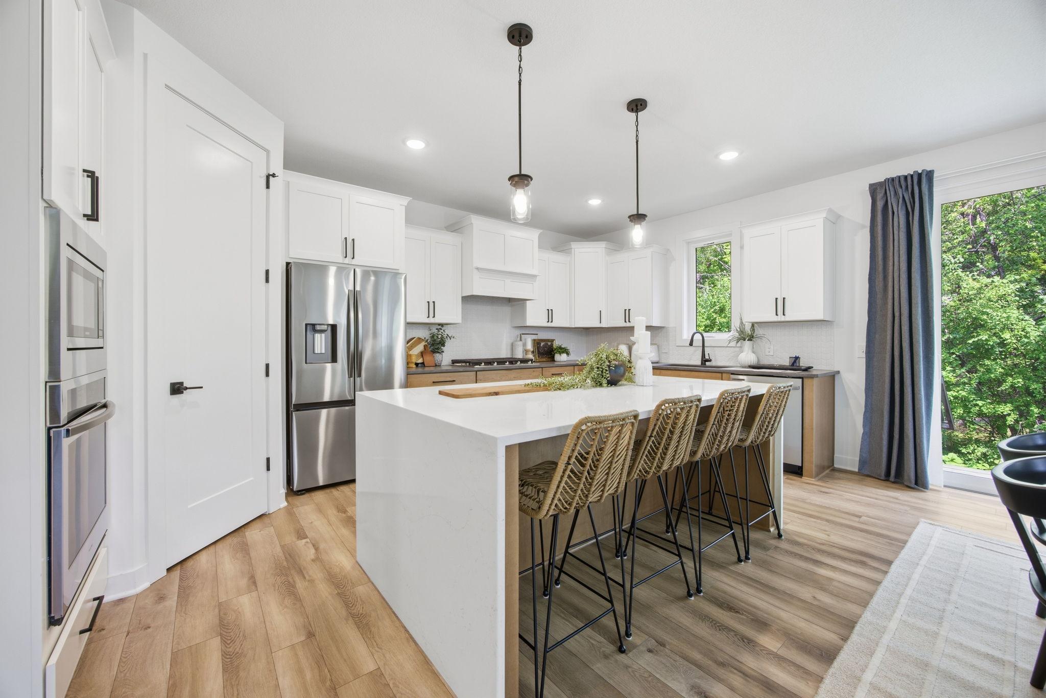View of Residential at 2415 Laurie Court, Roseville MN 55113, Roseville (19 of 61) - Mike Wilen | Minnesota Team Real Estate