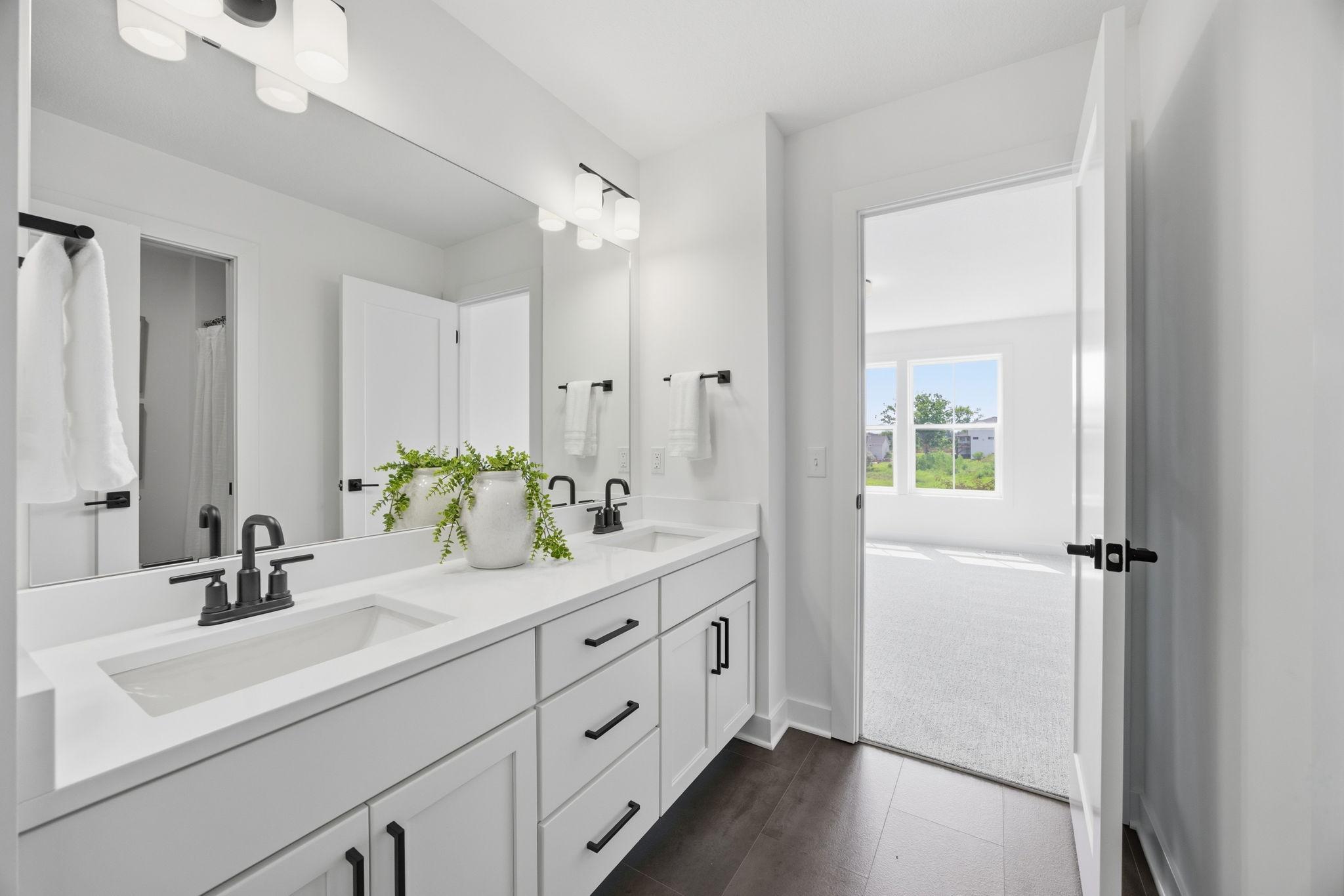 View of Residential at 2415 Laurie Court, Roseville MN 55113, Roseville (36 of 61) - Mike Wilen | Minnesota Team Real Estate