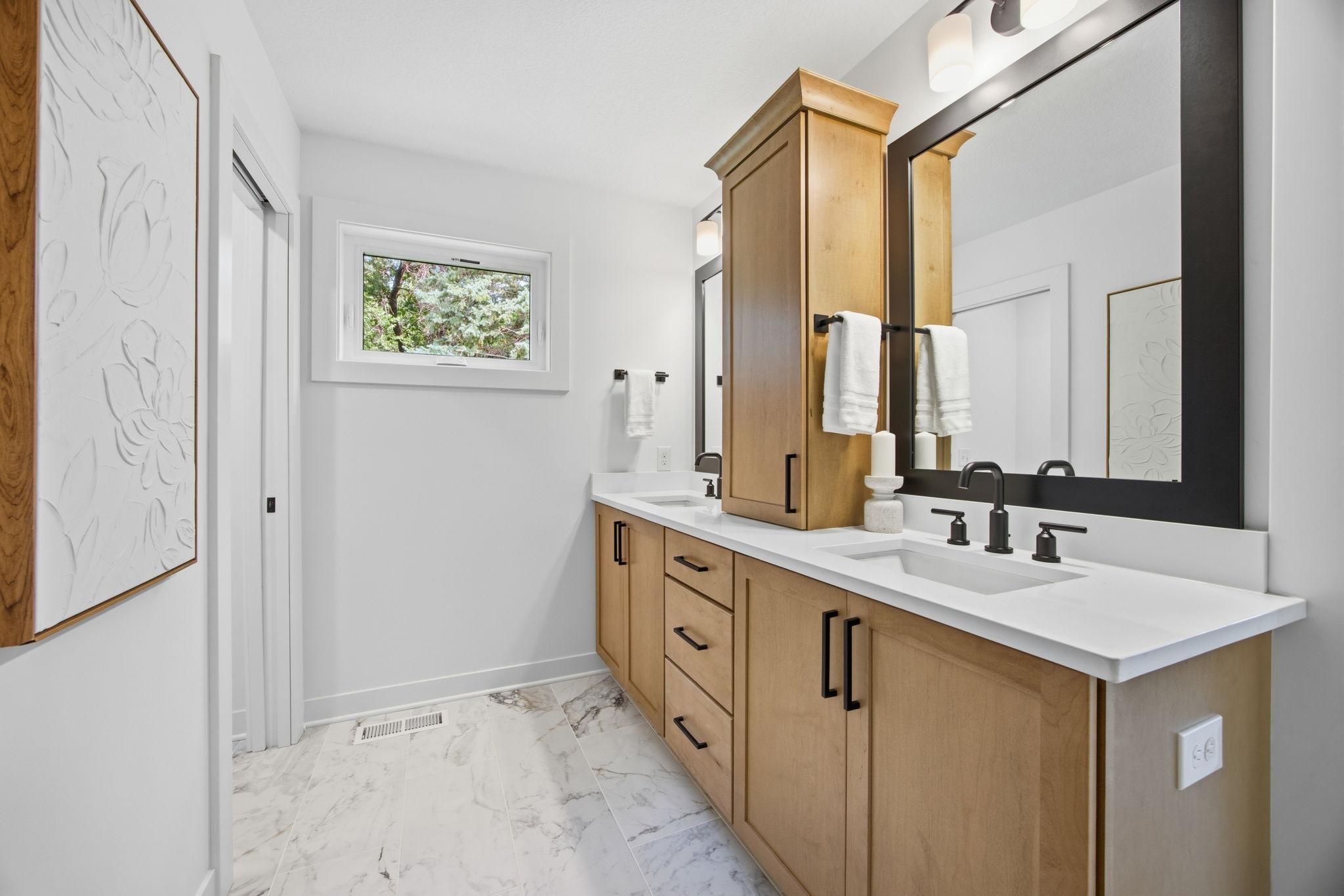 View of Residential at 2415 Laurie Court, Roseville MN 55113, Roseville (27 of 61) - Mike Wilen | Minnesota Team Real Estate