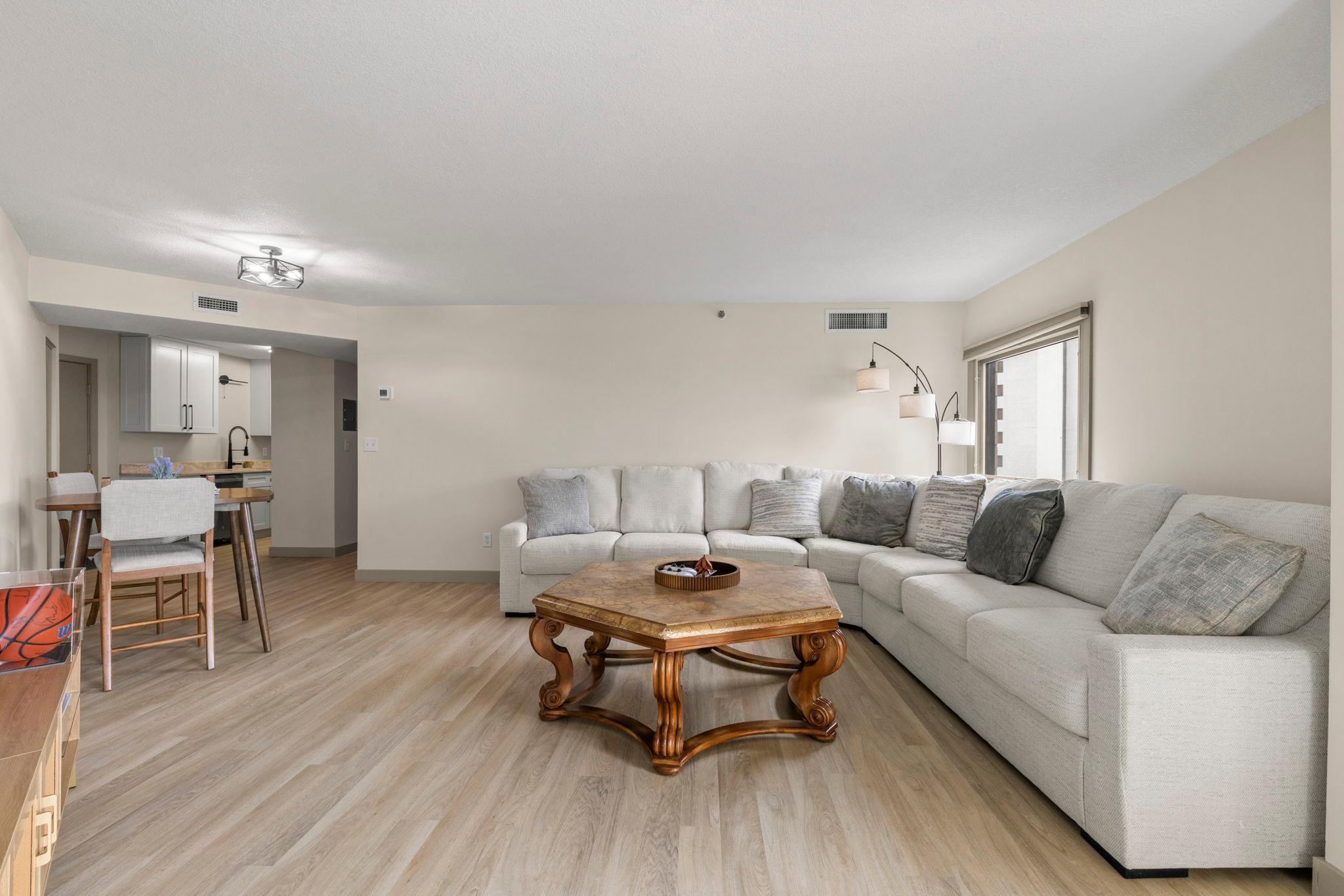 View of Residential at 1225 Lasalle Avenue #1502, Minneapolis MN 55403, Minneapolis (7 of 61) - Mike Wilen | Minnesota Team Real Estate
