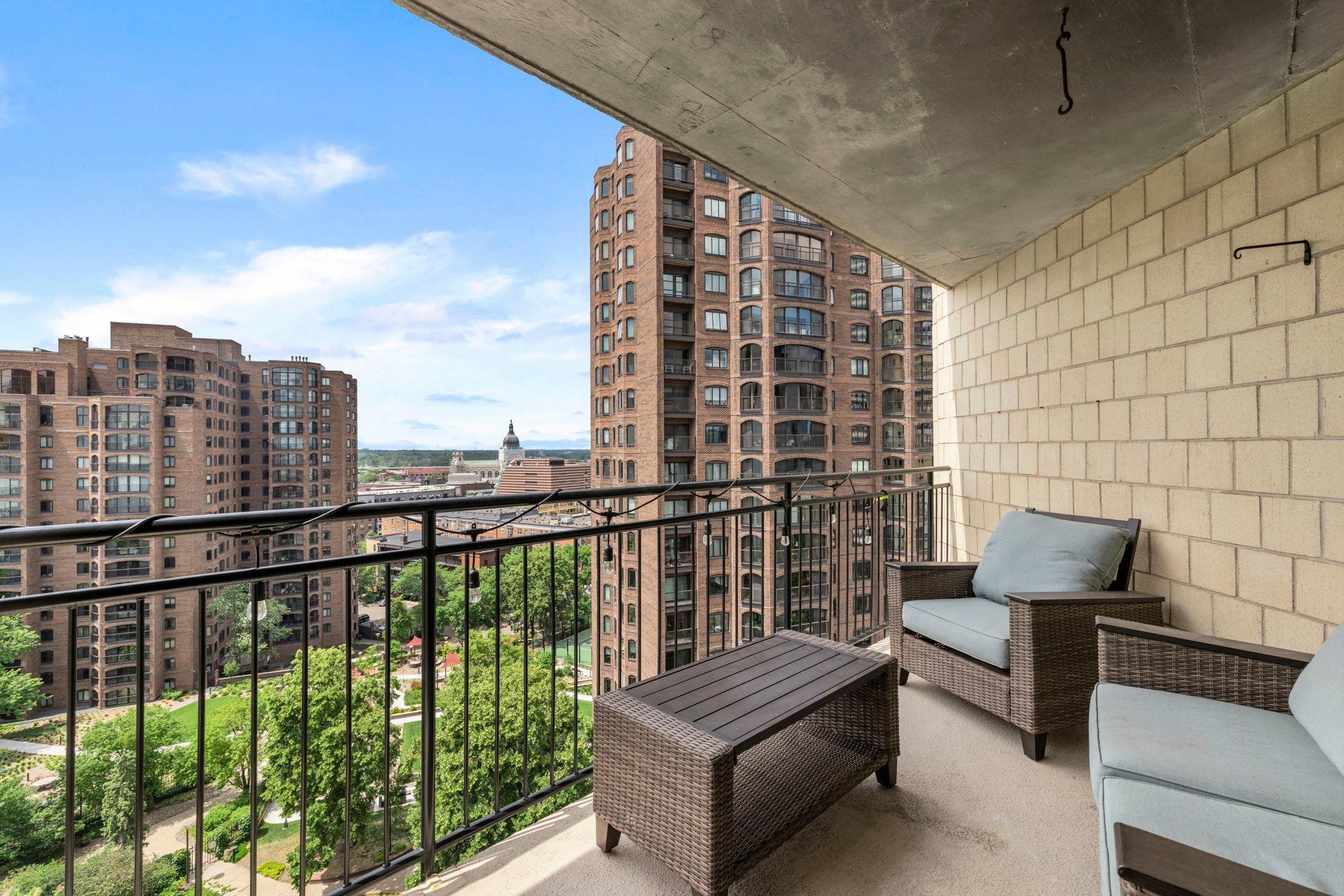 View of (CC) High Rise (4+ Levels) at 1225 Lasalle Avenue, Minneapolis - Mike Wilen | Minnesota Team Real Estate