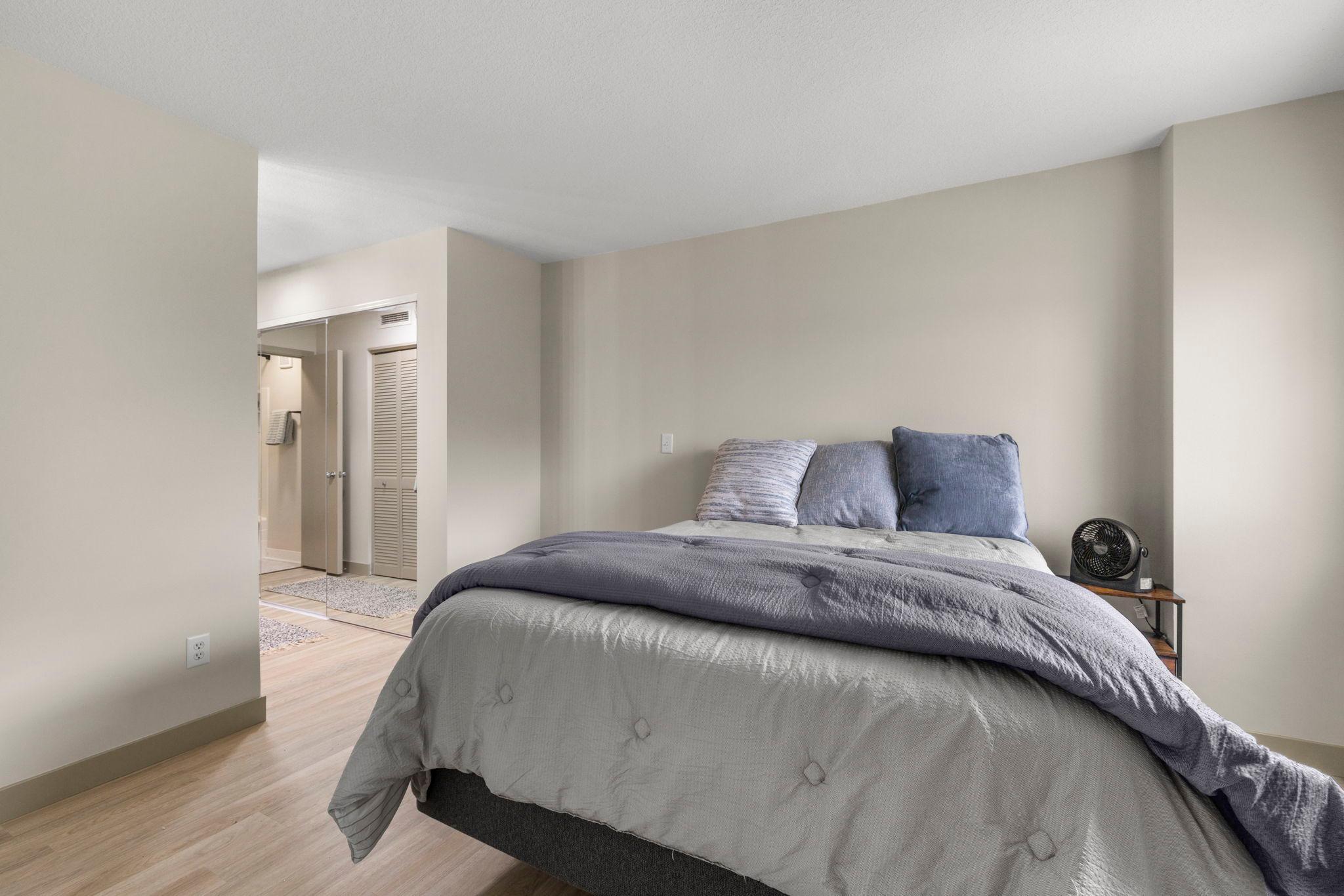 View of Residential at 1225 Lasalle Avenue #1502, Minneapolis MN 55403, Minneapolis (19 of 61) - Mike Wilen | Minnesota Team Real Estate