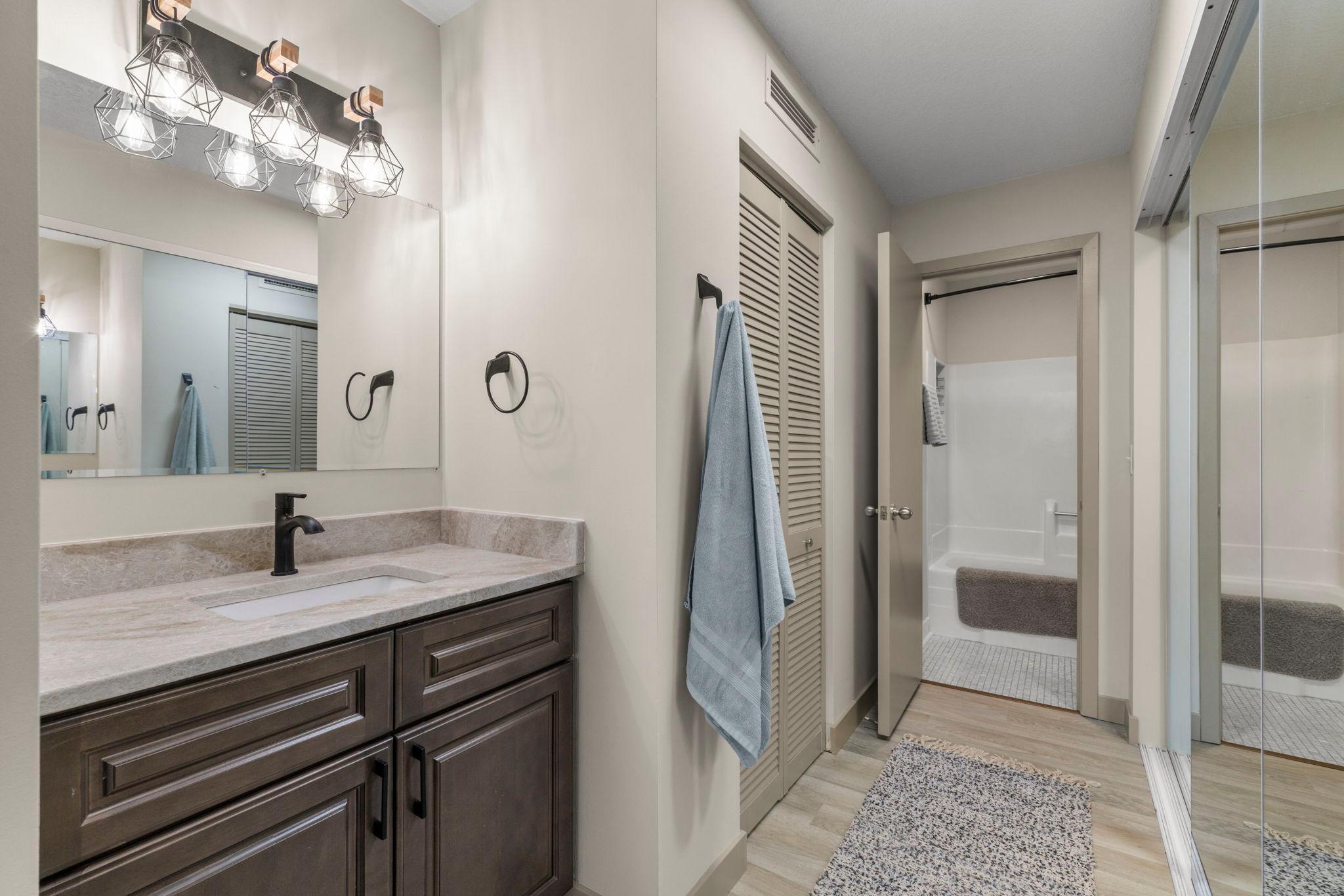 View of Residential at 1225 Lasalle Avenue #1502, Minneapolis MN 55403, Minneapolis (21 of 61) - Mike Wilen | Minnesota Team Real Estate