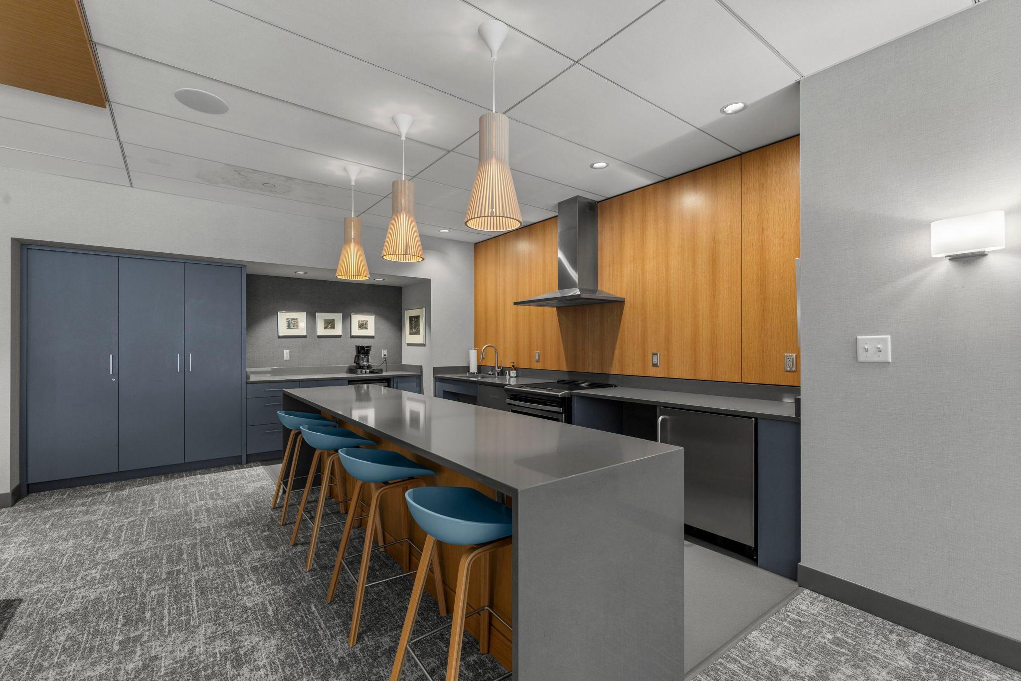 View of Residential at 1225 Lasalle Avenue #1502, Minneapolis MN 55403, Minneapolis (43 of 61) - Mike Wilen | Minnesota Team Real Estate
