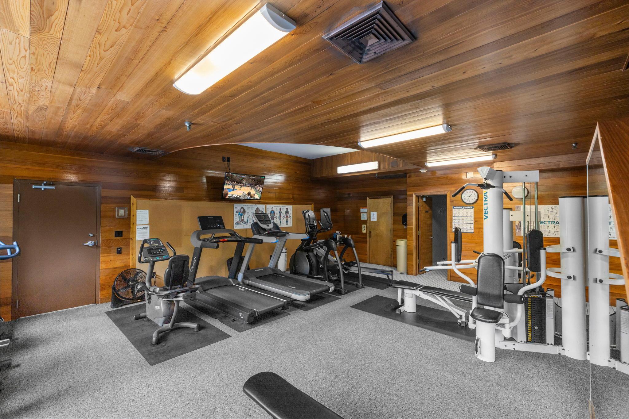 View of Residential at 1225 Lasalle Avenue #1502, Minneapolis MN 55403, Minneapolis (48 of 61) - Mike Wilen | Minnesota Team Real Estate