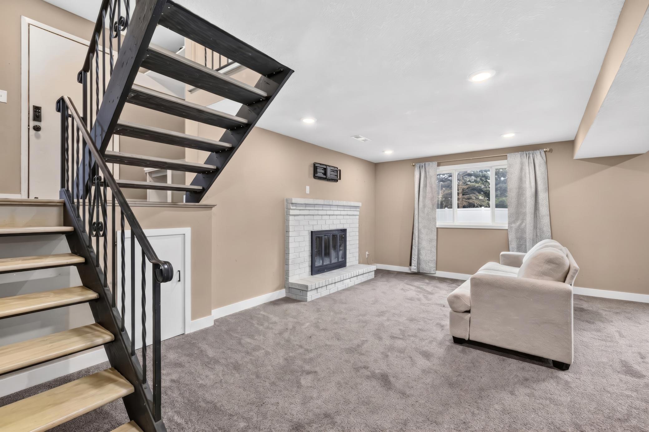 View of Residential at 7810 Idaho Lane, Brooklyn Park MN 55445, Brooklyn Park (10 of 25) - Mike Wilen | Minnesota Team Real Estate
