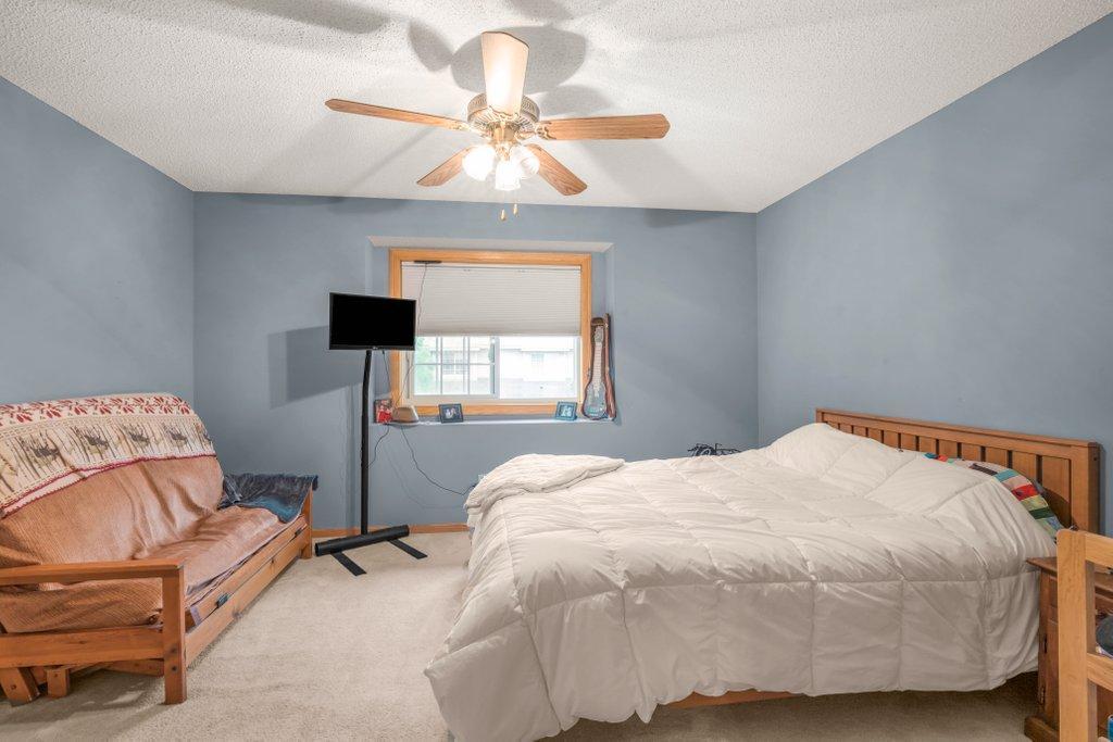 View of Residential at 1056 Lovell Avenue, Roseville MN 55113, Roseville (17 of 24) - Mike Wilen | Minnesota Team Real Estate