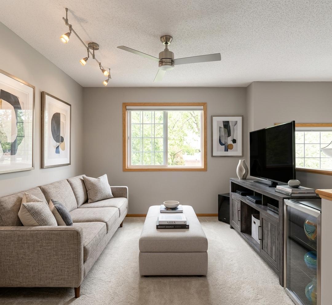 View of Residential at 1056 Lovell Avenue, Roseville MN 55113, Roseville (7 of 24) - Mike Wilen | Minnesota Team Real Estate