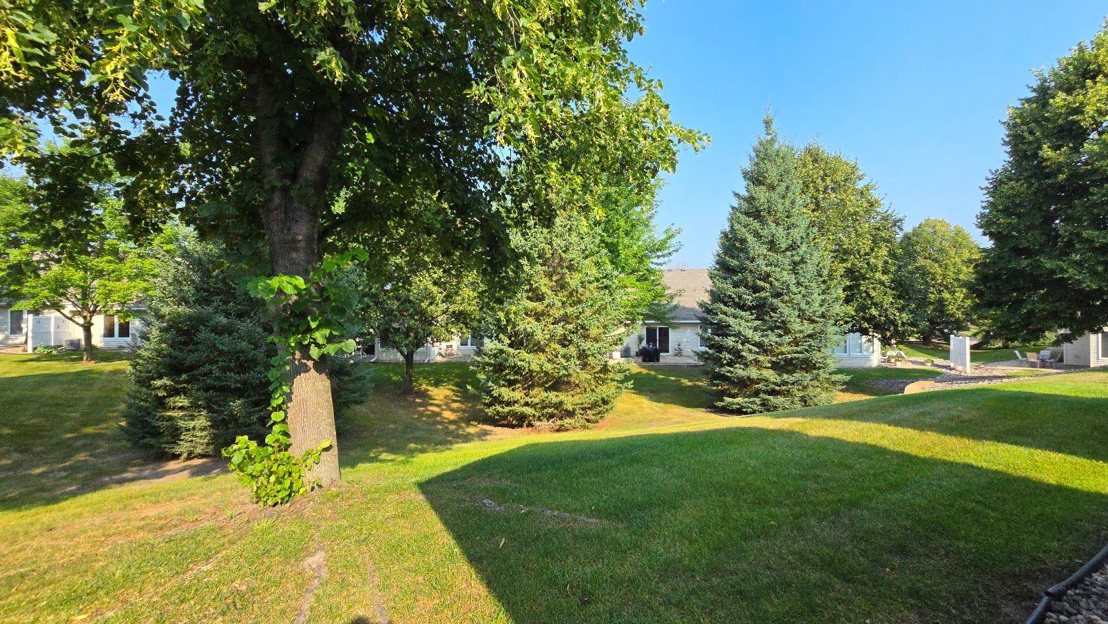 View of Residential at 14406 Edgewood Avenue, Savage MN 55378, Savage (19 of 21) - Mike Wilen | Minnesota Team Real Estate