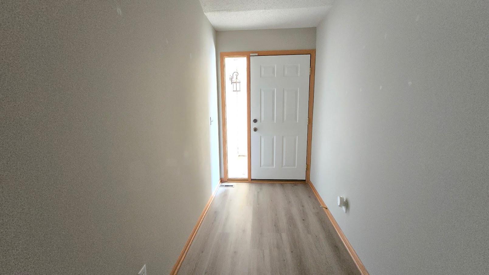 View of Residential at 14406 Edgewood Avenue, Savage MN 55378, Savage (15 of 21) - Mike Wilen | Minnesota Team Real Estate