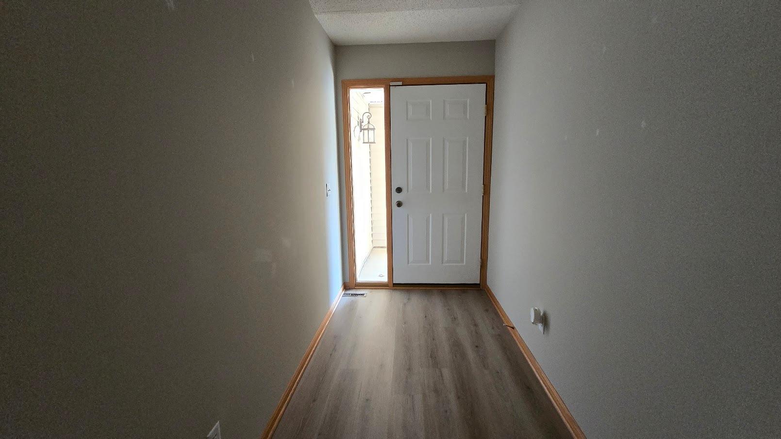 View of Residential at 14406 Edgewood Avenue, Savage MN 55378, Savage (14 of 21) - Mike Wilen | Minnesota Team Real Estate