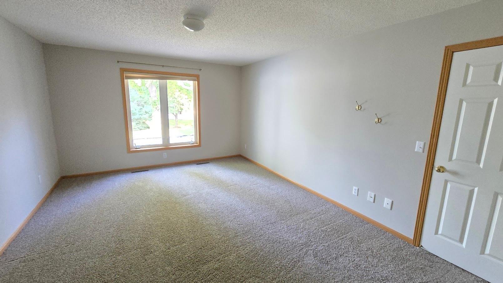 View of Residential at 14406 Edgewood Avenue, Savage MN 55378, Savage (12 of 21) - Mike Wilen | Minnesota Team Real Estate