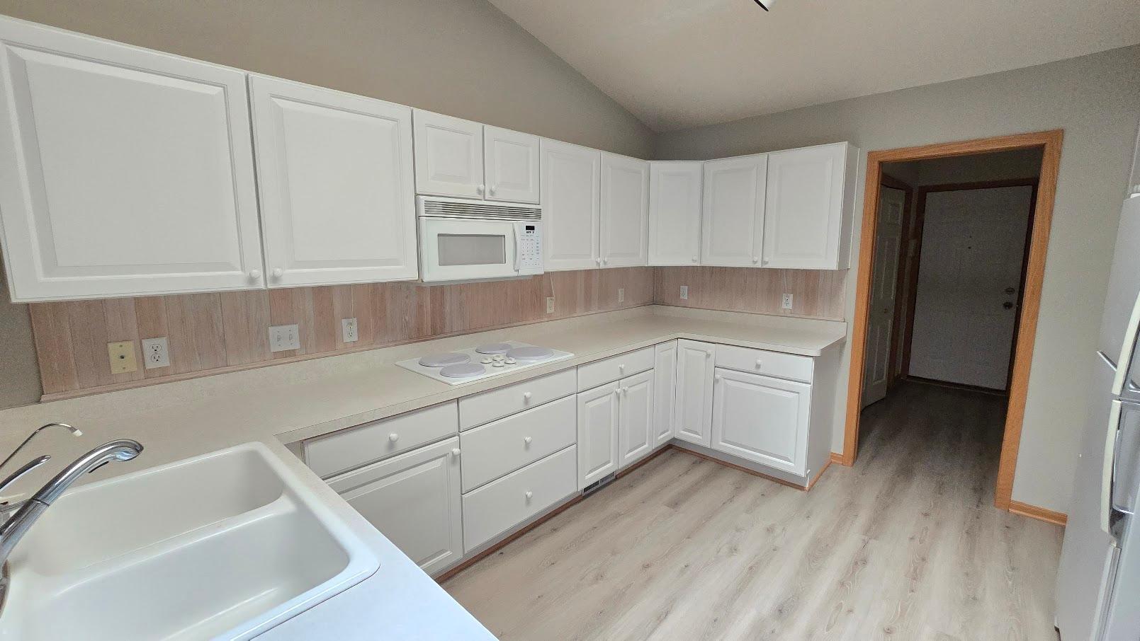 View of Residential at 14406 Edgewood Avenue, Savage MN 55378, Savage (6 of 21) - Mike Wilen | Minnesota Team Real Estate