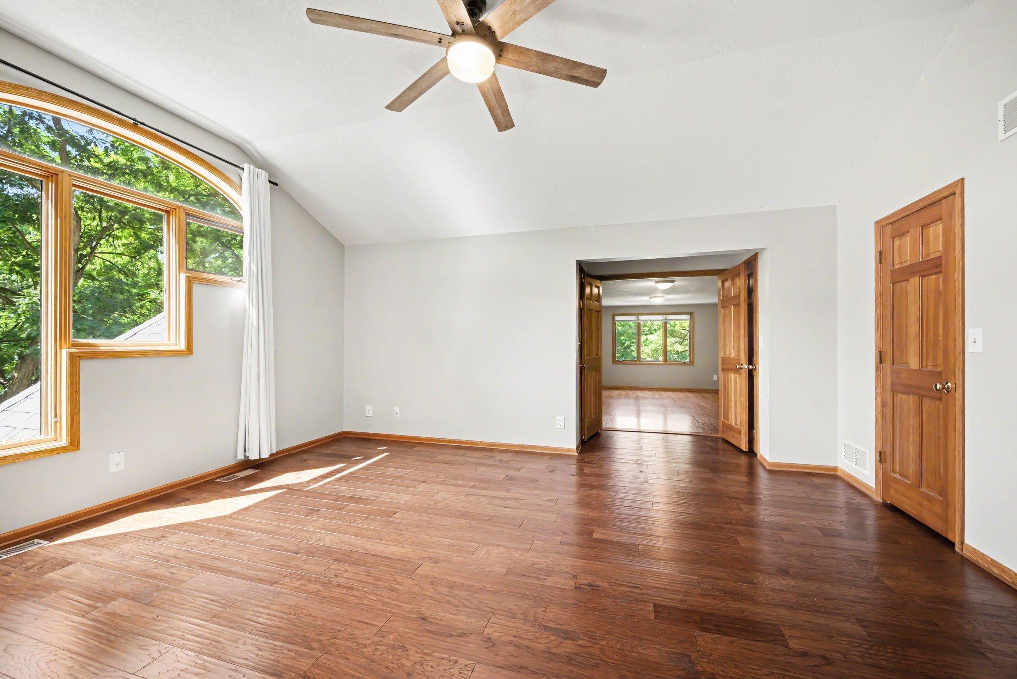 View of Residential at 2430 Larpenteur Avenue, Maplewood MN 55109, Maplewood (23 of 43) - Mike Wilen | Minnesota Team Real Estate