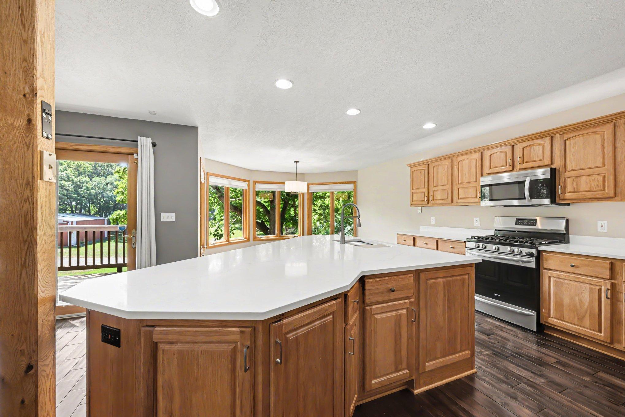 View of Residential at 2430 Larpenteur Avenue, Maplewood MN 55109, Maplewood (7 of 43) - Mike Wilen | Minnesota Team Real Estate