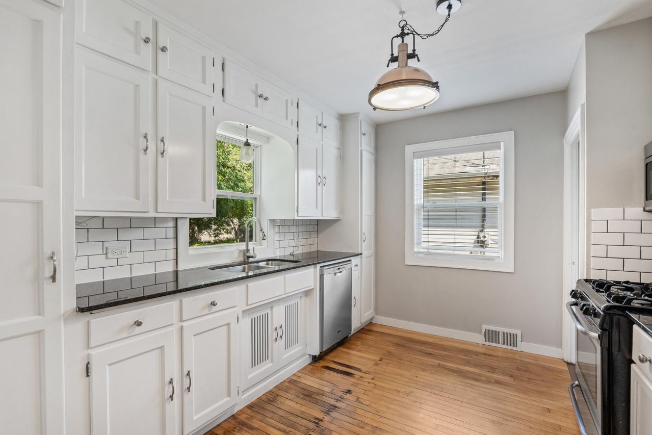 View of Residential at 2724 Toledo Avenue, Saint Louis Park MN 55416, Saint Louis Park (14 of 29) - Mike Wilen | Minnesota Team Real Estate