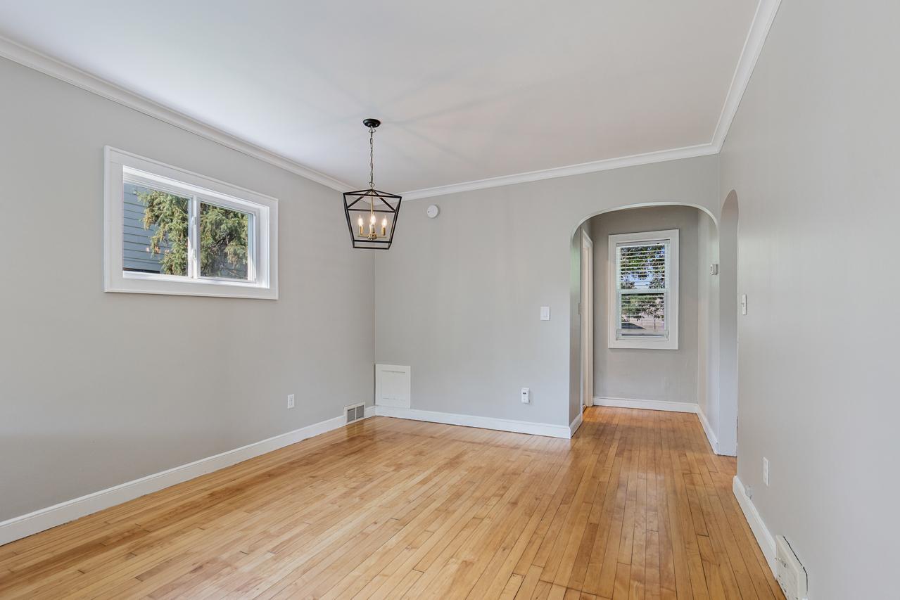 View of Residential at 2724 Toledo Avenue, Saint Louis Park MN 55416, Saint Louis Park (11 of 29) - Mike Wilen | Minnesota Team Real Estate
