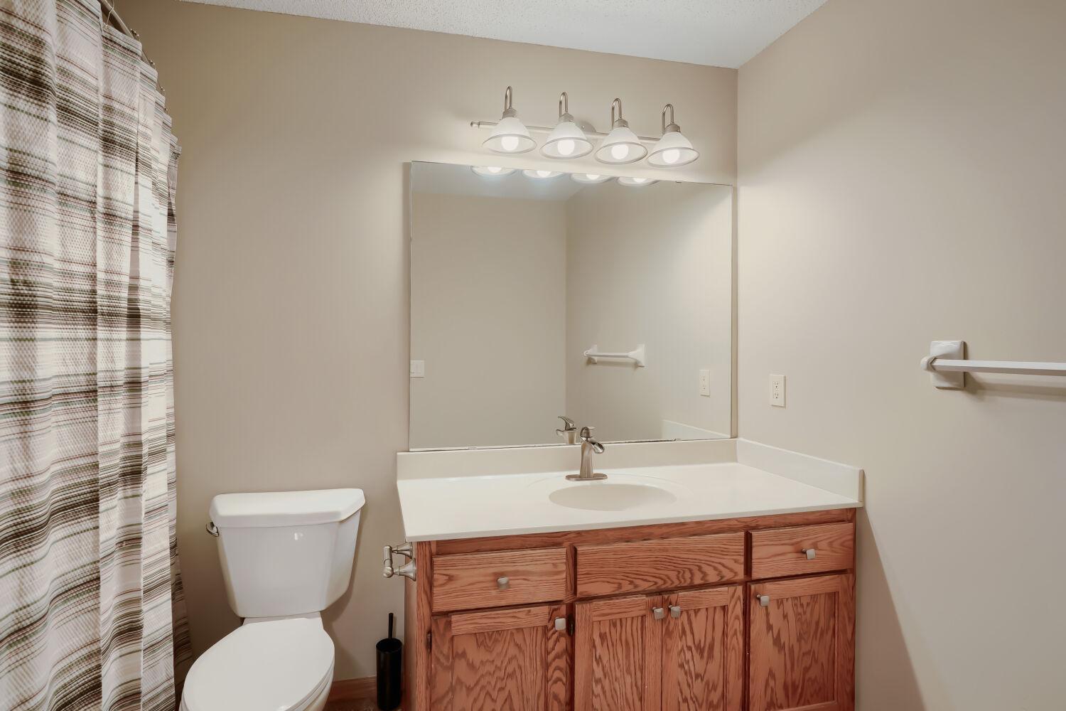 View of Residential at 14809 Endicott Way, Apple Valley MN 55124, Apple Valley (12 of 16) - Mike Wilen | Minnesota Team Real Estate