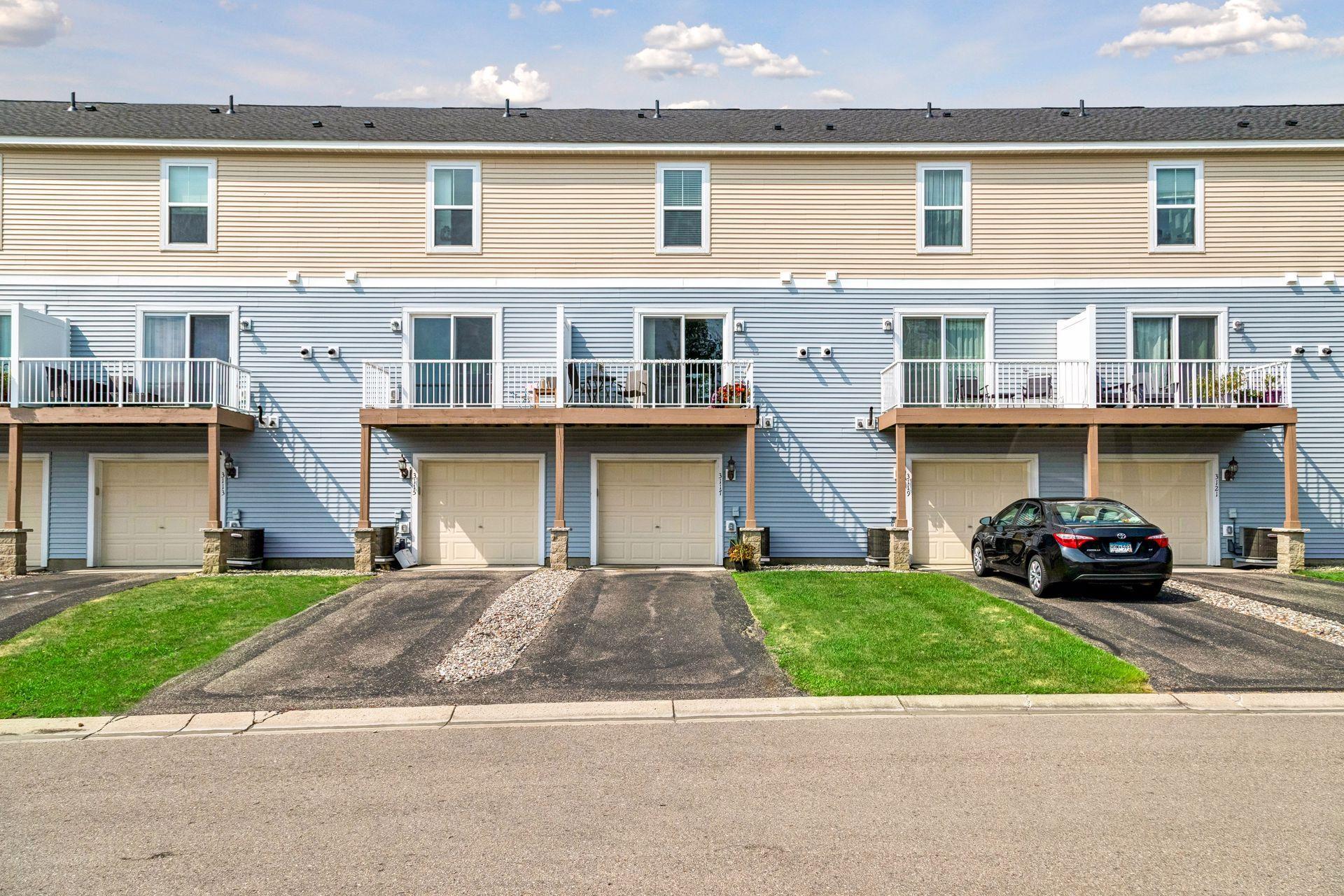 View of Residential at 3117 Clover Ridge Drive, Chaska MN 55318, Chaska (26 of 28) - Mike Wilen | Minnesota Team Real Estate
