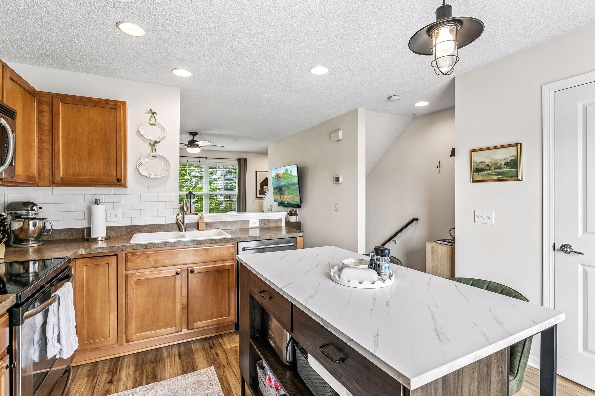View of Residential at 3117 Clover Ridge Drive, Chaska MN 55318, Chaska (9 of 28) - Mike Wilen | Minnesota Team Real Estate