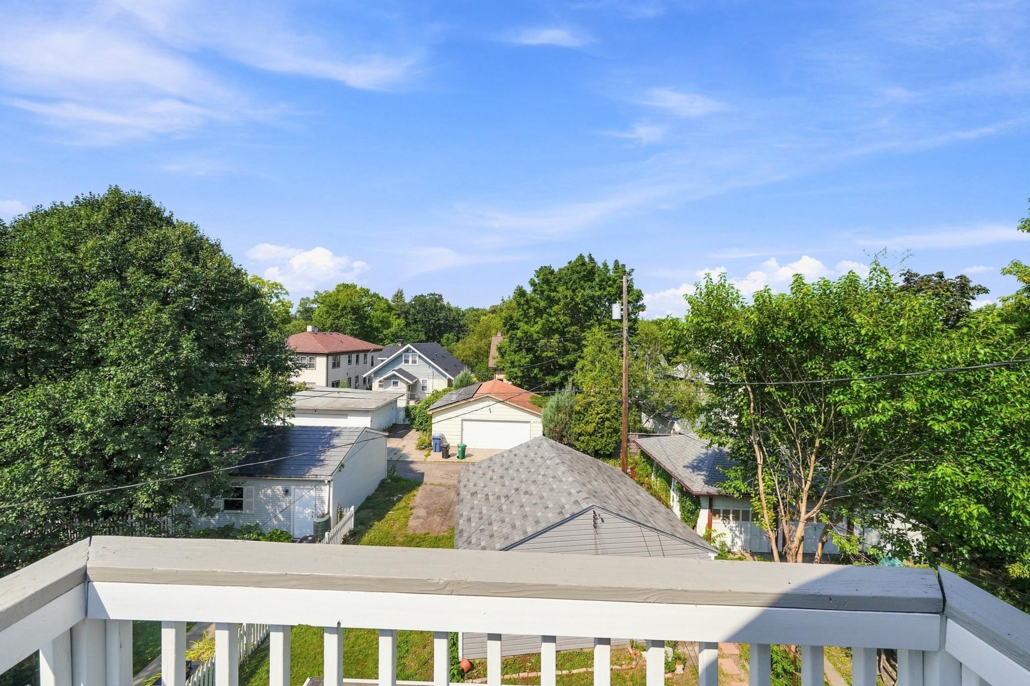 View of Residential Income at 3740 Bryant Avenue, Minneapolis MN 55409, Minneapolis (48 of 62) - Mike Wilen | Minnesota Team Real Estate
