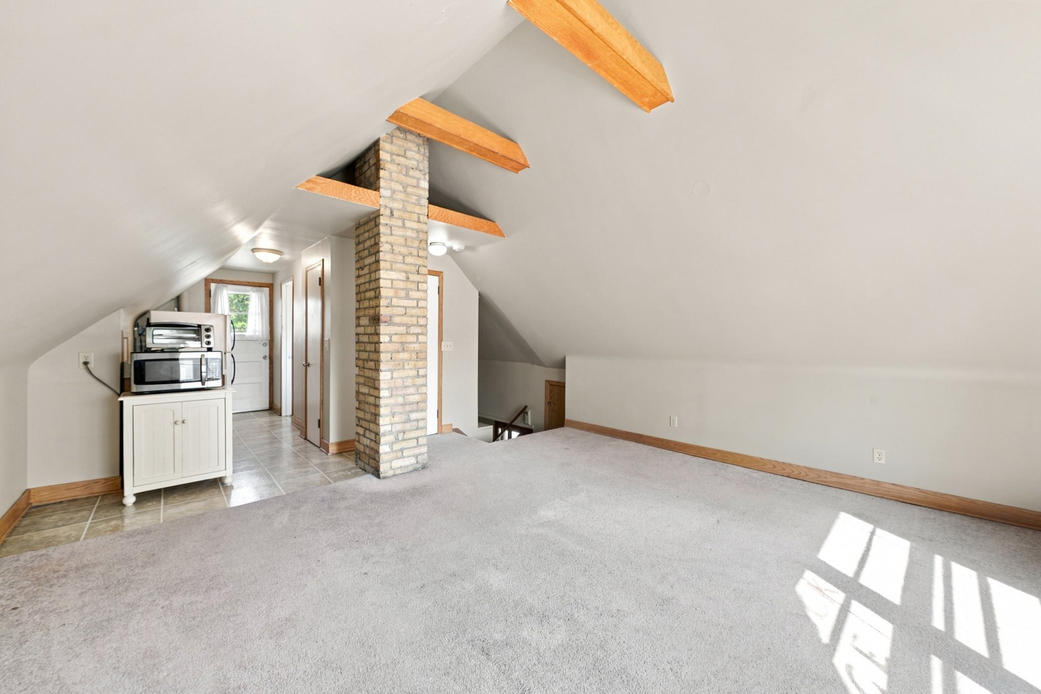 View of Residential Income at 3740 Bryant Avenue, Minneapolis MN 55409, Minneapolis (40 of 62) - Mike Wilen | Minnesota Team Real Estate