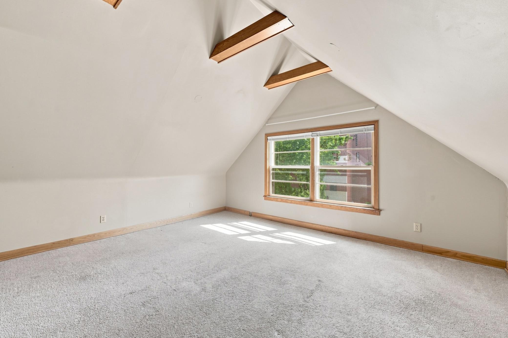 View of Residential Income at 3740 Bryant Avenue, Minneapolis MN 55409, Minneapolis (37 of 62) - Mike Wilen | Minnesota Team Real Estate
