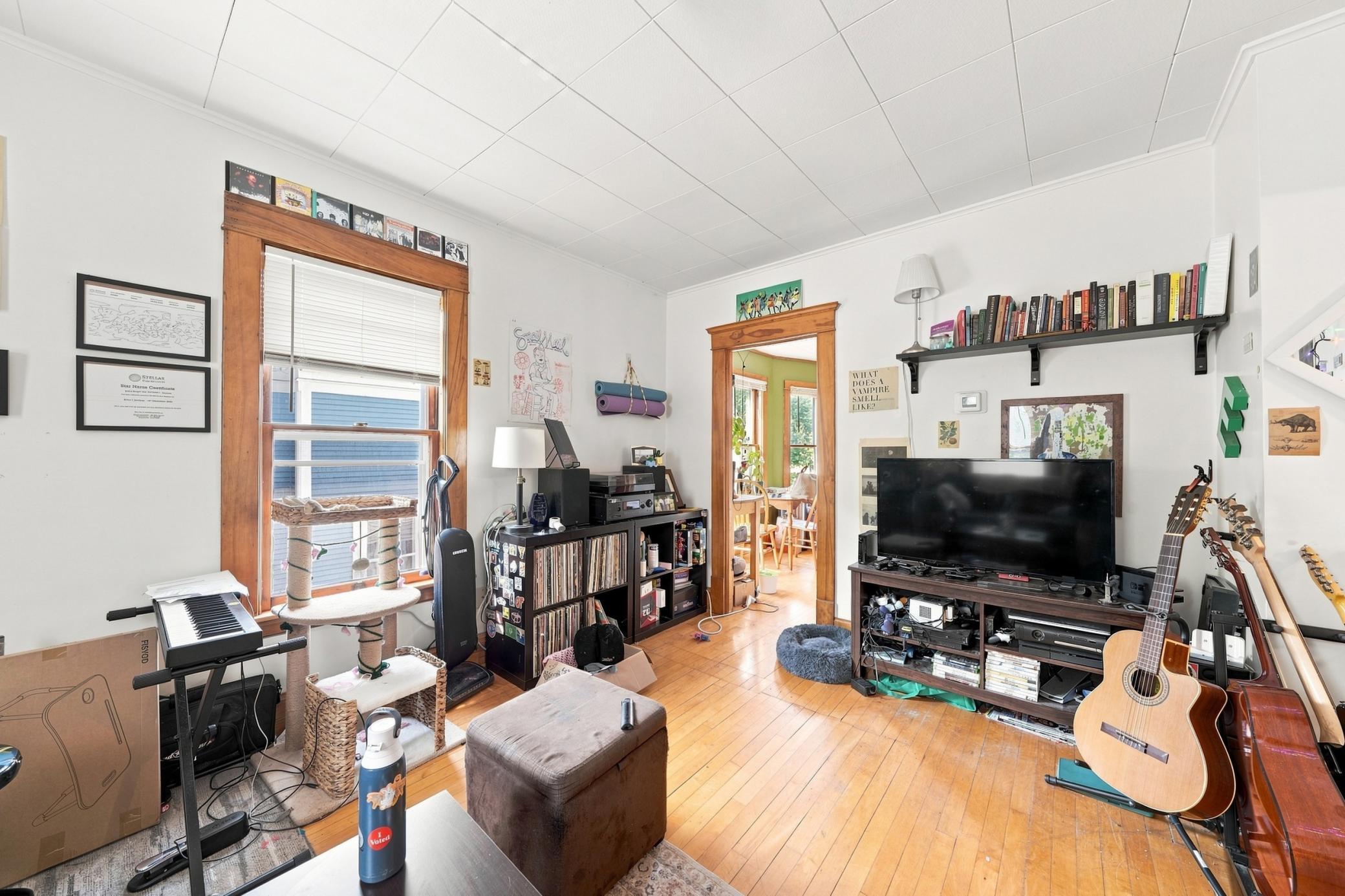 View of Residential Income at 3740 Bryant Avenue, Minneapolis MN 55409, Minneapolis (23 of 62) - Mike Wilen | Minnesota Team Real Estate