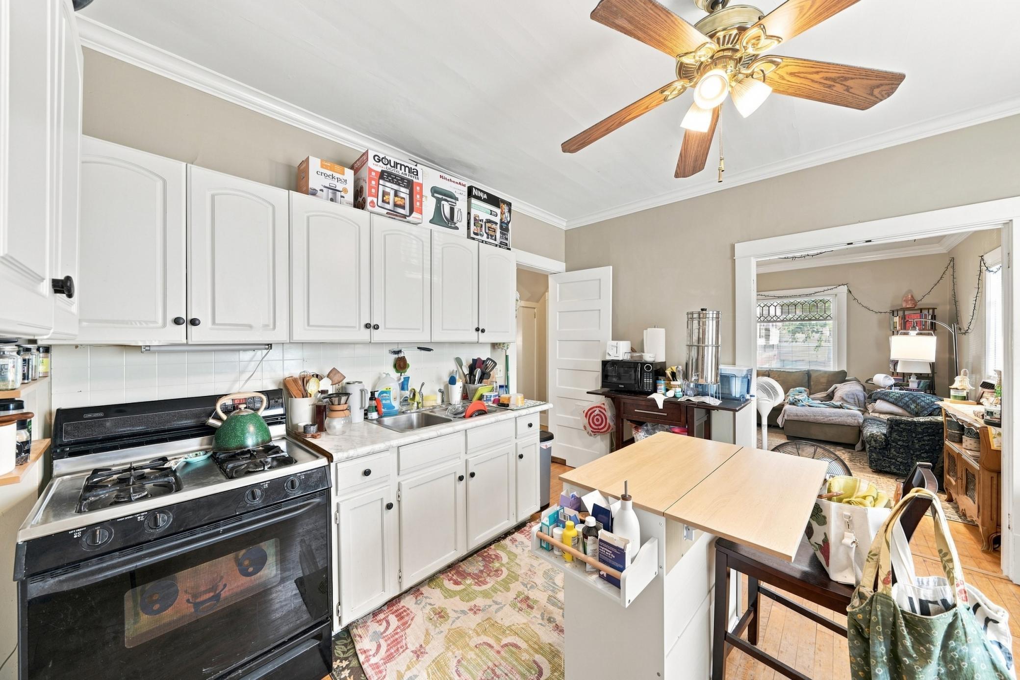 View of Residential Income at 3740 Bryant Avenue, Minneapolis MN 55409, Minneapolis (11 of 62) - Mike Wilen | Minnesota Team Real Estate