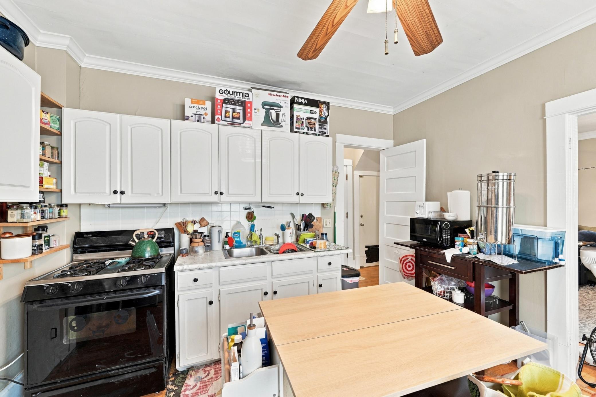 View of Residential Income at 3740 Bryant Avenue, Minneapolis MN 55409, Minneapolis (10 of 62) - Mike Wilen | Minnesota Team Real Estate