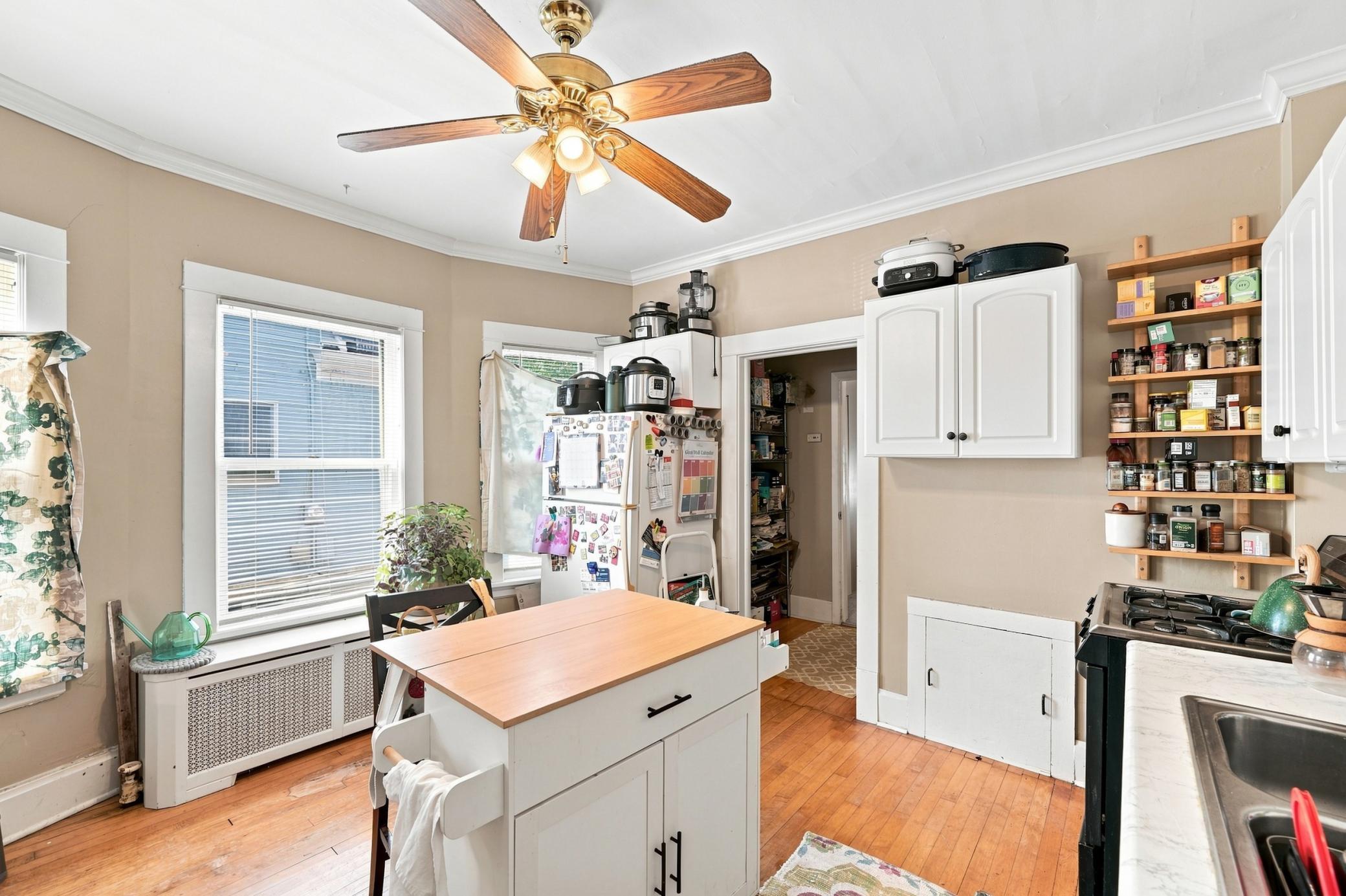 View of Residential Income at 3740 Bryant Avenue, Minneapolis MN 55409, Minneapolis (7 of 62) - Mike Wilen | Minnesota Team Real Estate