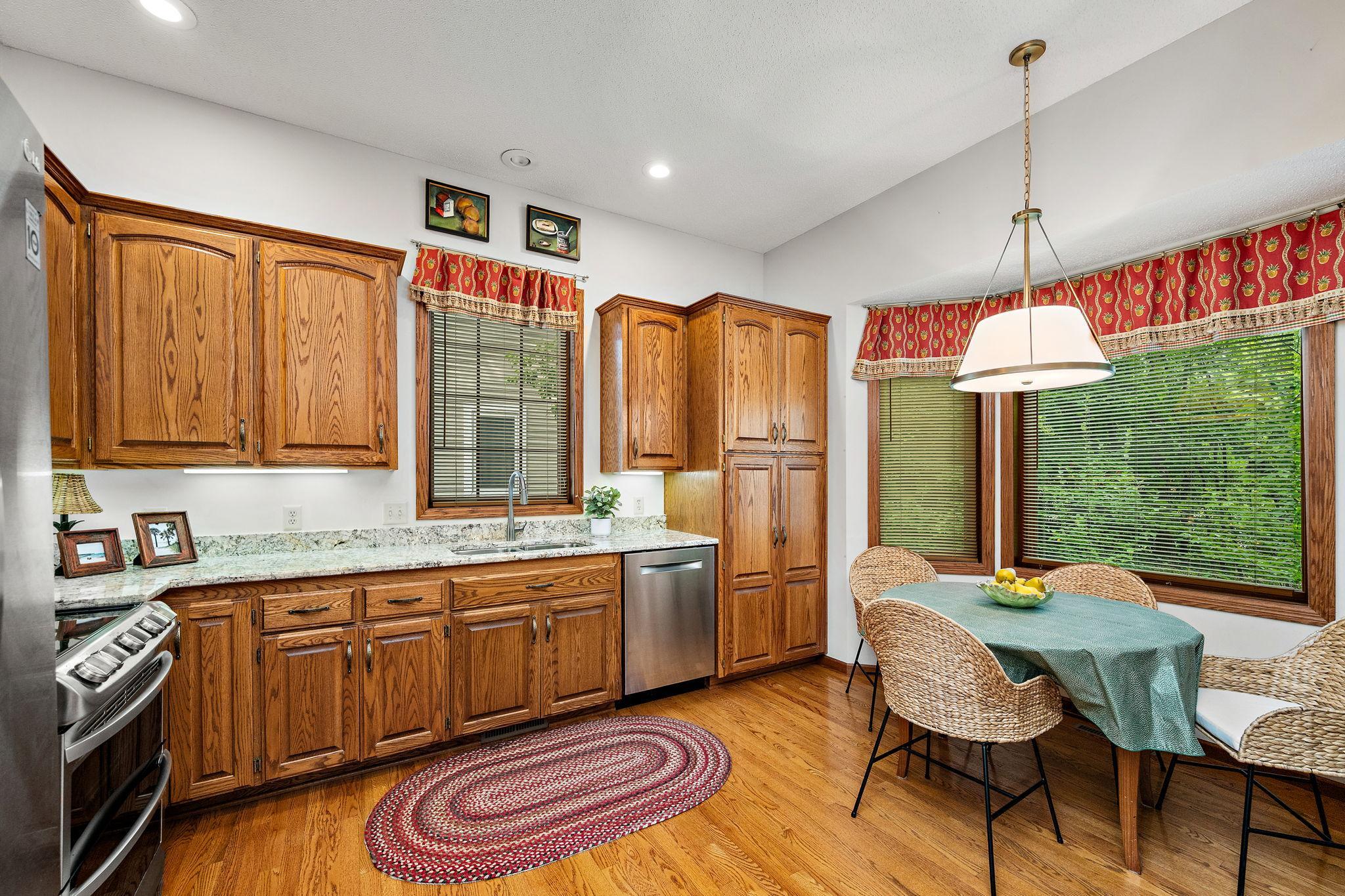 View of Residential at 4678 Aspen Ridge Circle, Eagan MN 55122, Eagan (10 of 29) - Mike Wilen | Minnesota Team Real Estate