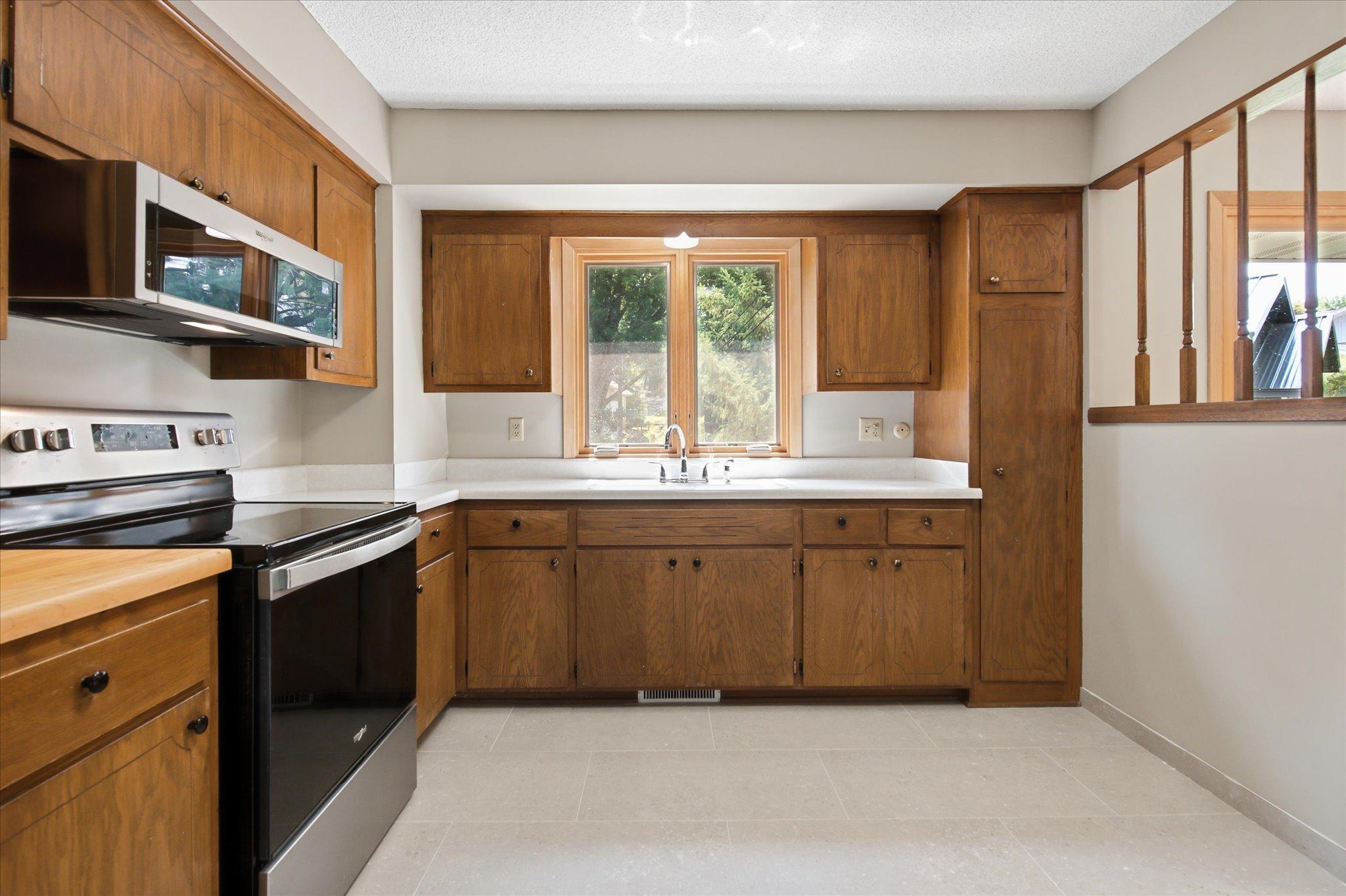 View of Residential at 1277 Imperial Lane, New Brighton MN 55112, New Brighton (5 of 26) - Mike Wilen | Minnesota Team Real Estate