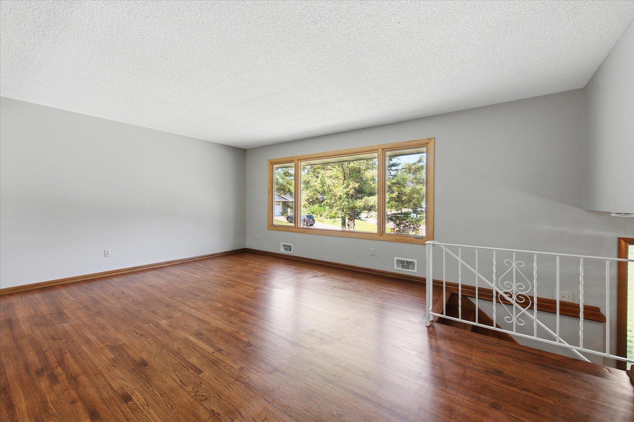 View of Residential at 1277 Imperial Lane, New Brighton MN 55112, New Brighton (4 of 26) - Mike Wilen | Minnesota Team Real Estate