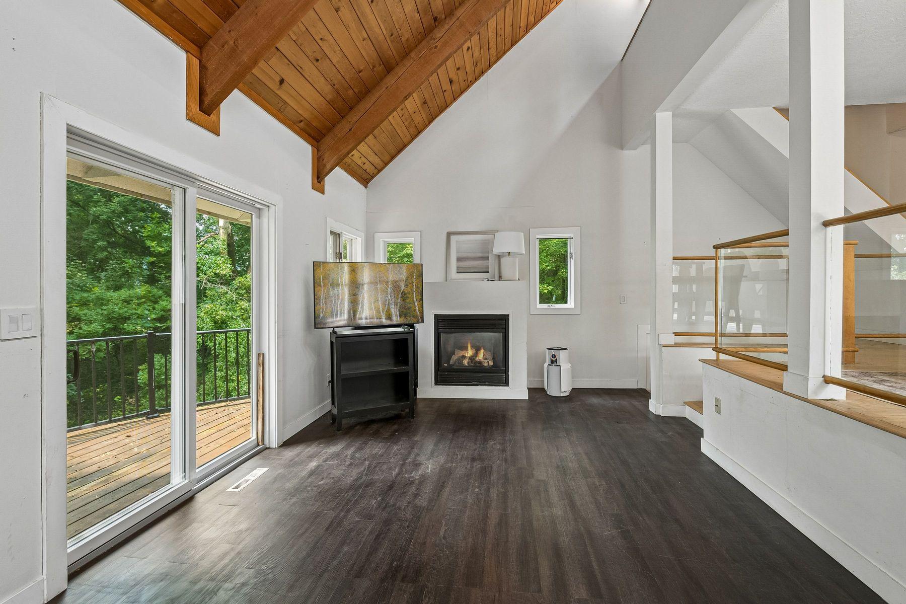 View of Residential at 3225 54th Street, Edina MN 55410, Edina (6 of 13) - Mike Wilen | Minnesota Team Real Estate