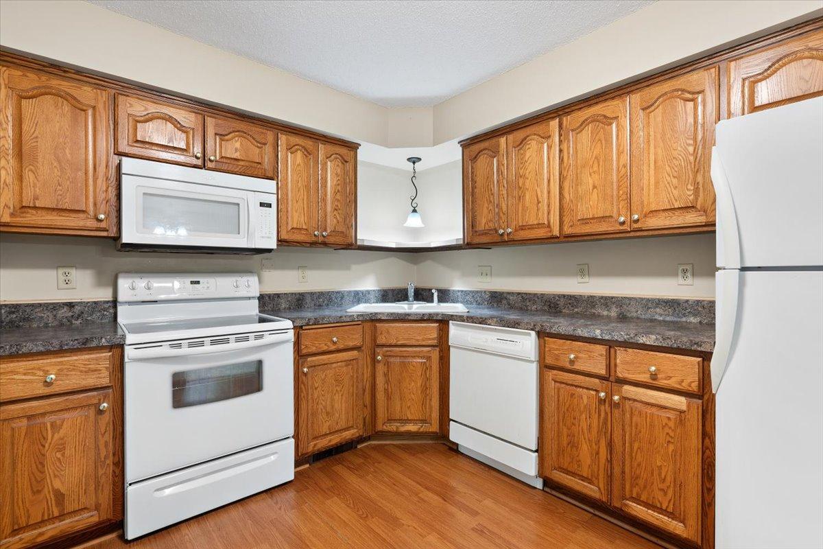 View of Residential at 566 Donegal Circle, Shoreview MN 55126, Shoreview (15 of 42) - Mike Wilen | Minnesota Team Real Estate