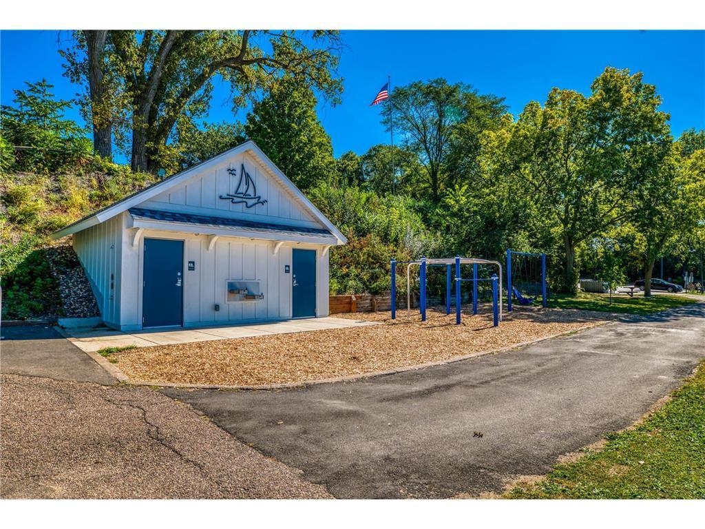 View of Residential at 3610 Northome Avenue, Deephaven MN 55391, Deephaven (14 of 96) - Mike Wilen | Minnesota Team Real Estate