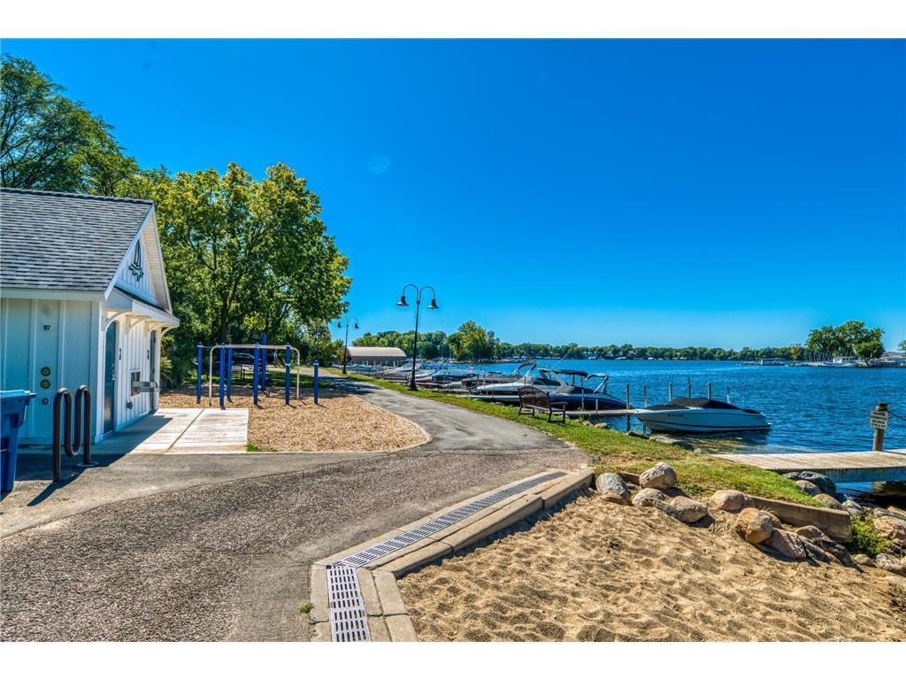 View of Residential at 3610 Northome Avenue, Deephaven MN 55391, Deephaven (15 of 96) - Mike Wilen | Minnesota Team Real Estate