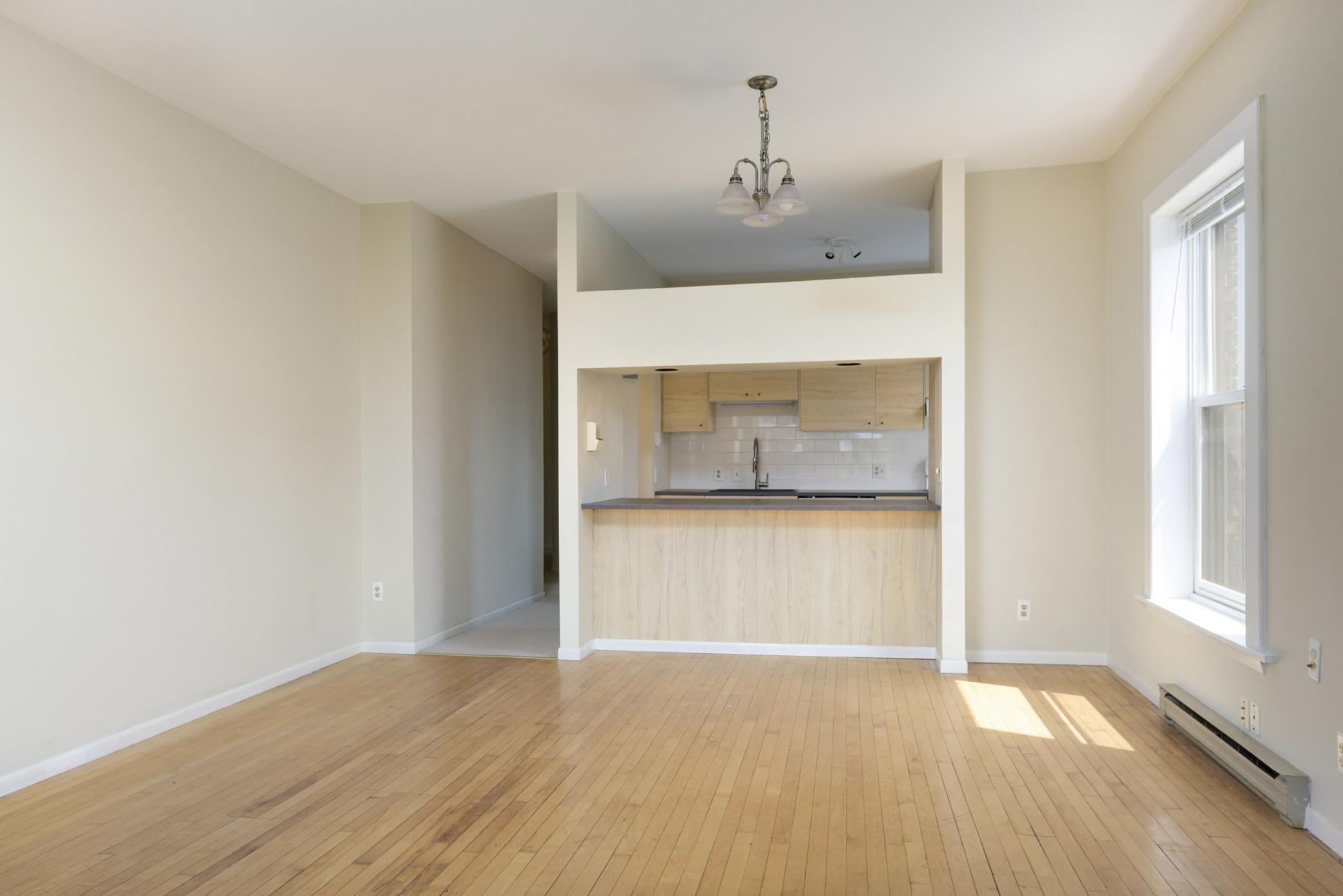 View of Residential at 2421 Emerson Avenue #107, Minneapolis MN 55405, Minneapolis (18 of 31) - Mike Wilen | Minnesota Team Real Estate