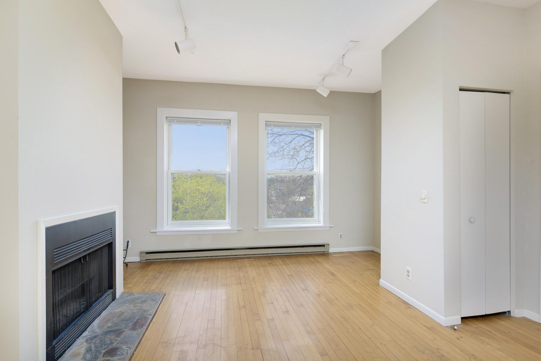 View of Residential at 2421 Emerson Avenue #107, Minneapolis MN 55405, Minneapolis (8 of 31) - Mike Wilen | Minnesota Team Real Estate